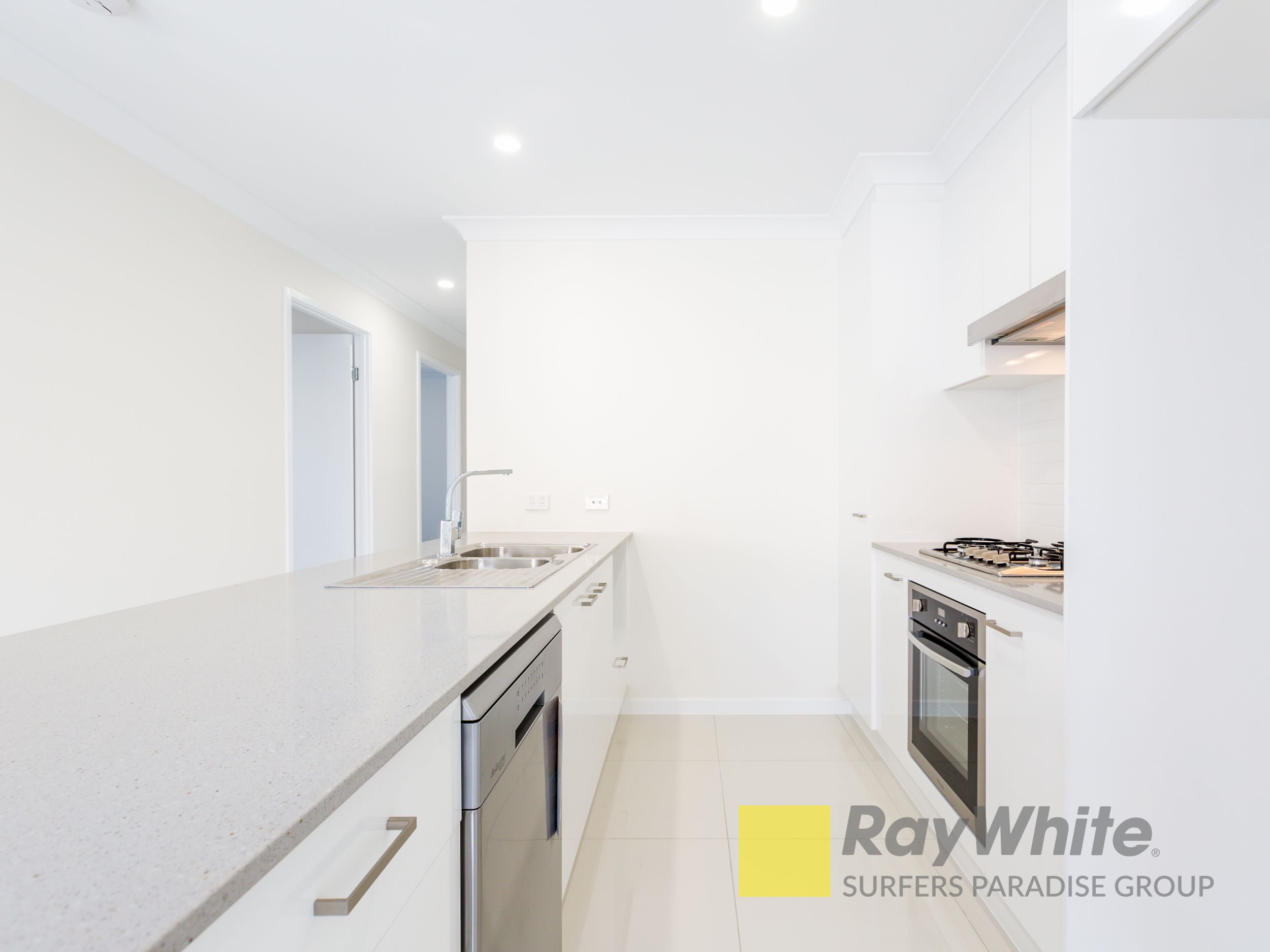 2/169 The Heights Boulevard, Pimpama, QLD 4209