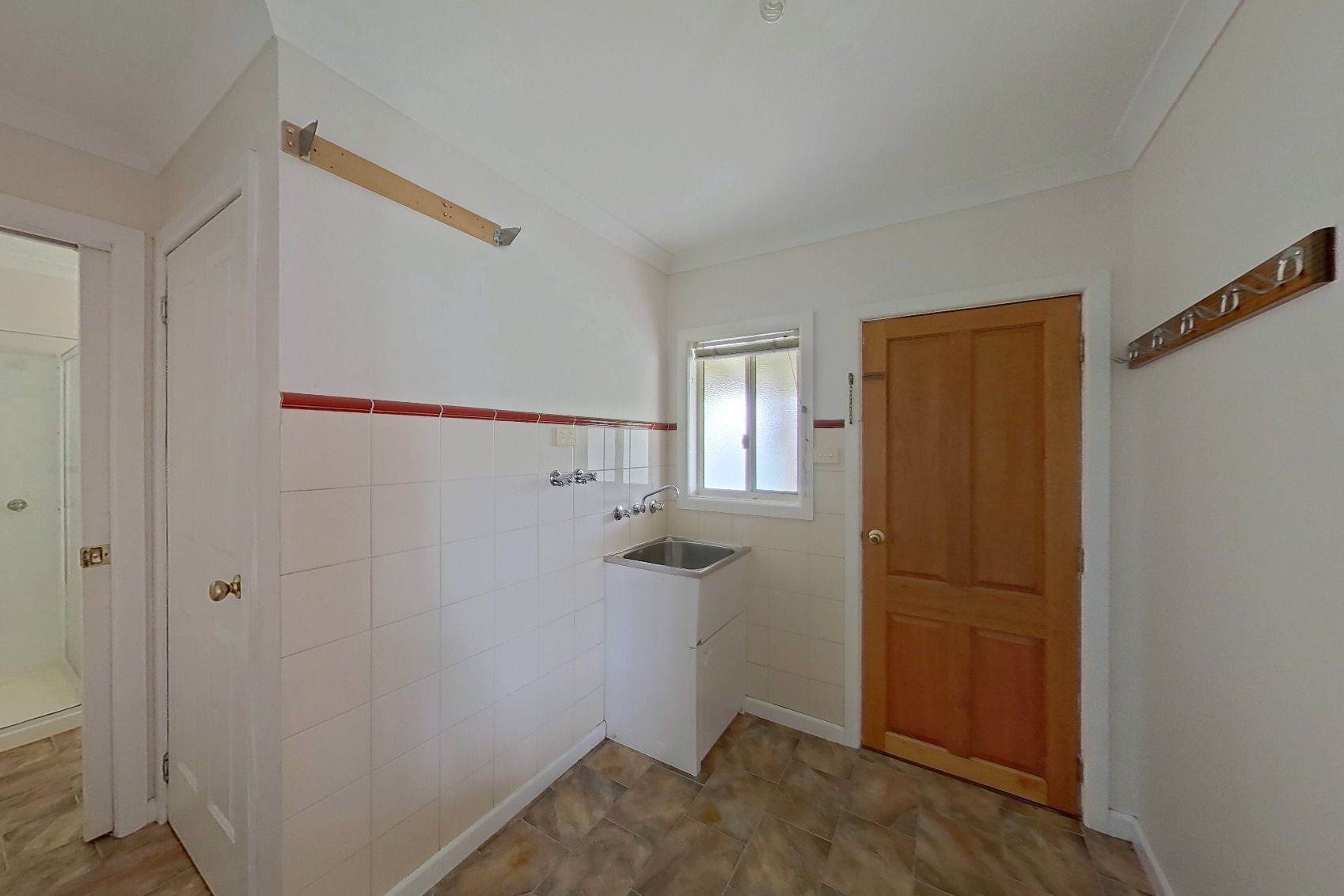 24 Burton Street — photo 10 of 14