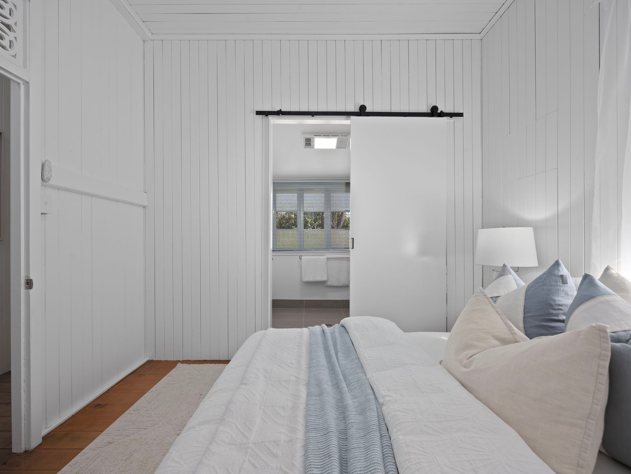 124 Thorn Street — photo 7 of 29