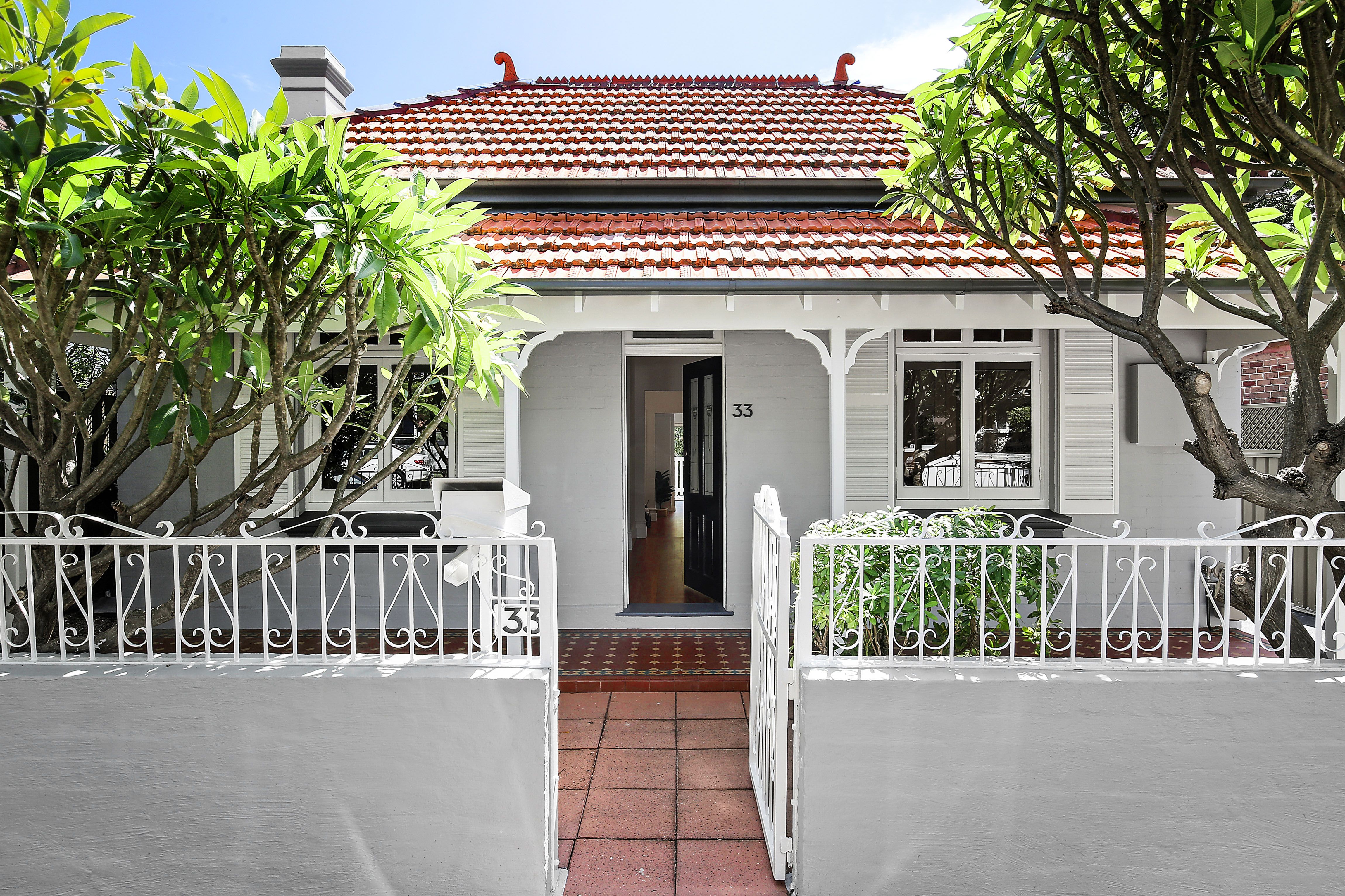 44 Cardigan Street