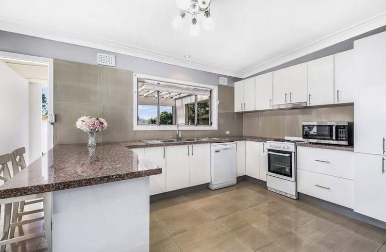 301 roberts Road, Greenacre, NSW 2190
