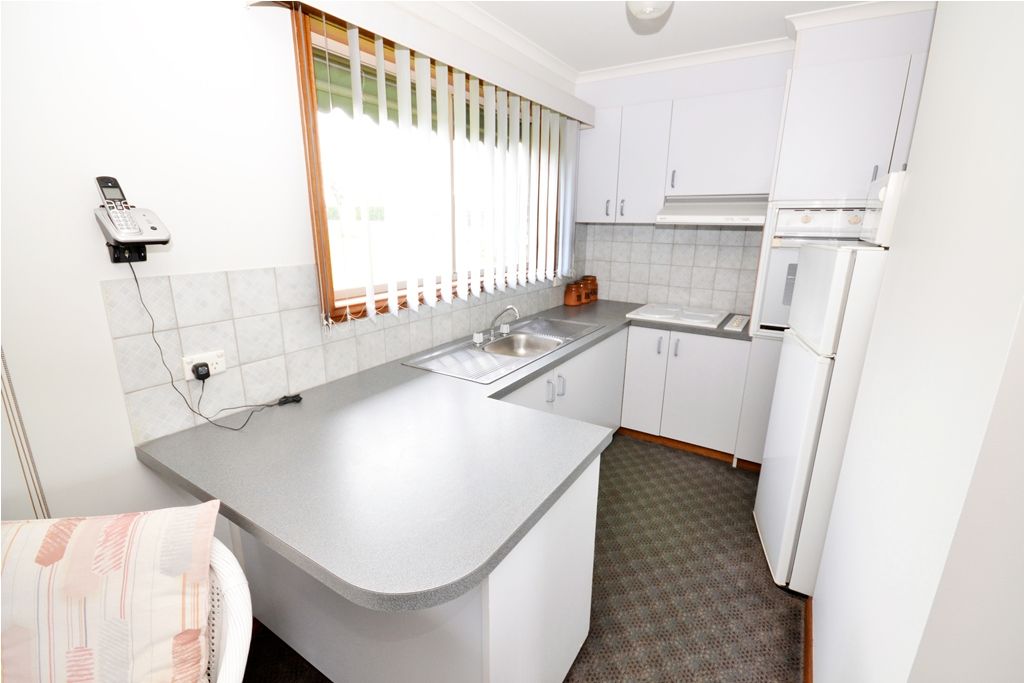 18 Picton Street, Sebastopol, VIC 3356