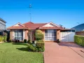 4 Bedroom Family Home - Claremont Meadows