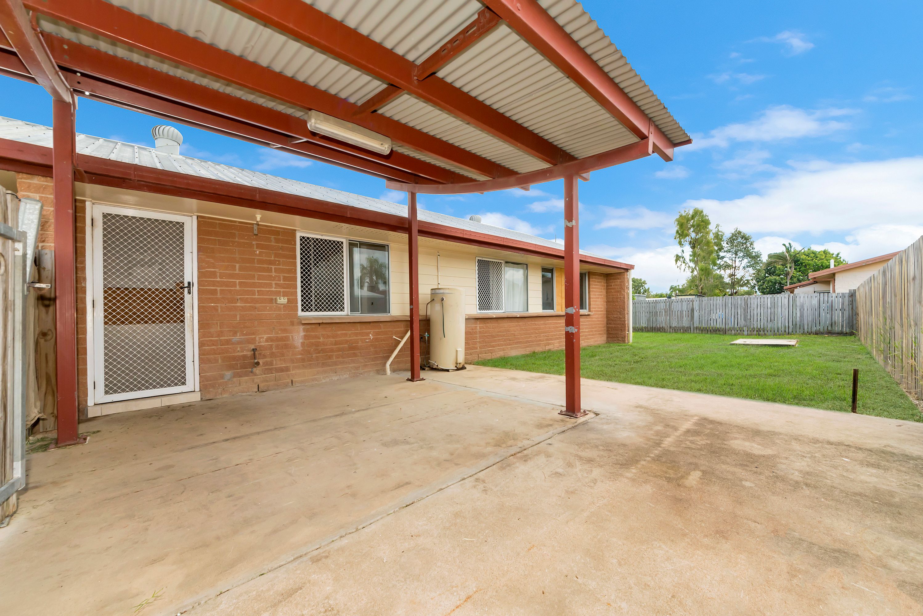 3 Stephanie Street, Rasmussen, QLD 4815