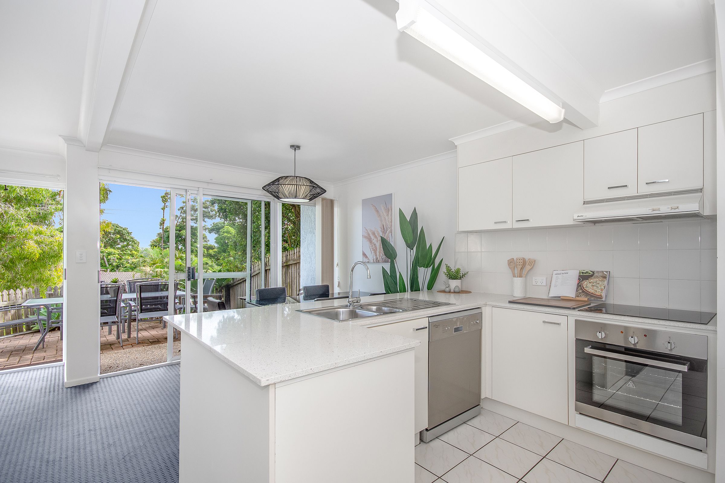 1/38 Toorumbee Drive, Mooloolaba, QLD 4557