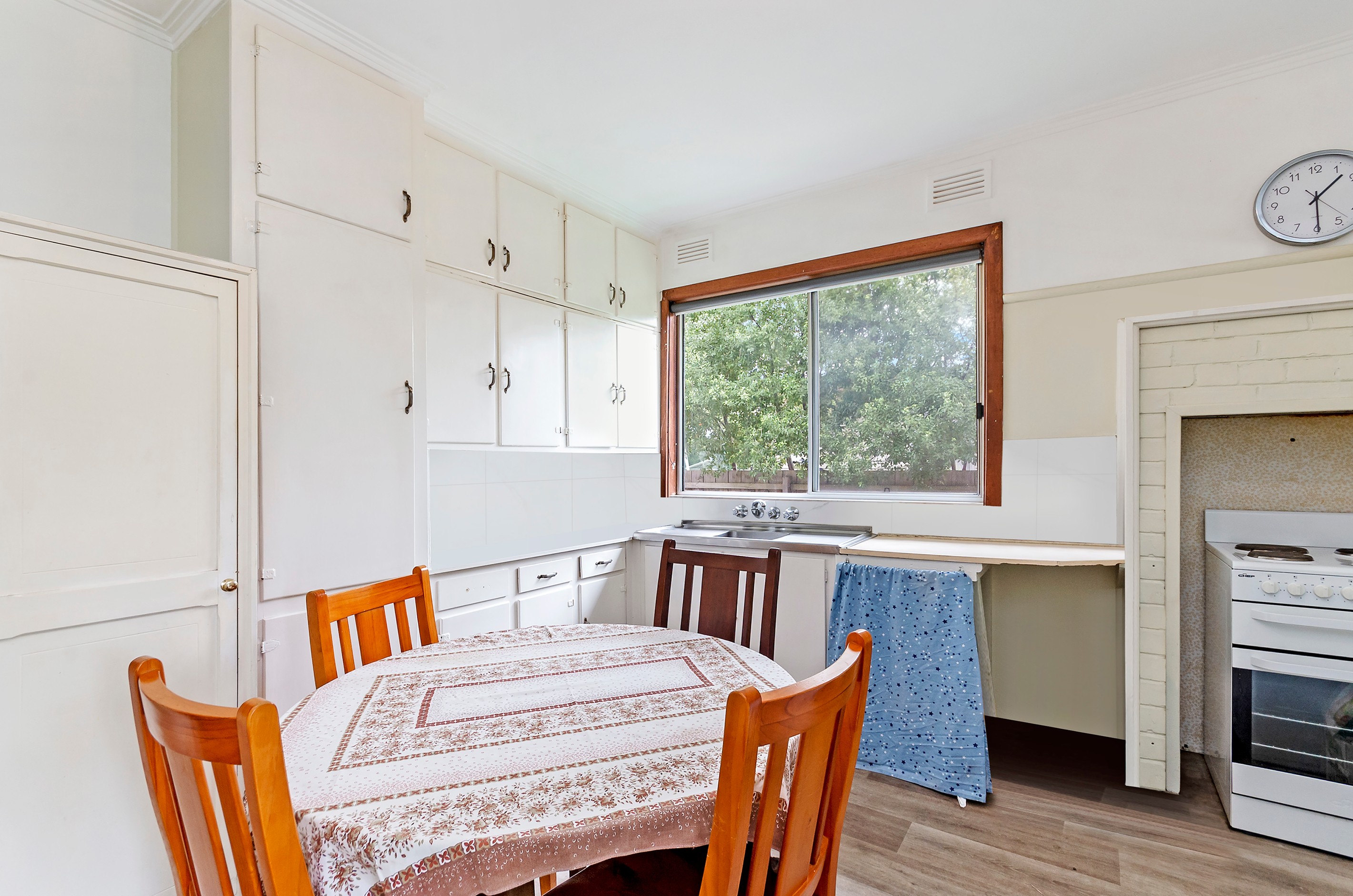 8 Boorook Street, Mortlake, VIC 3272