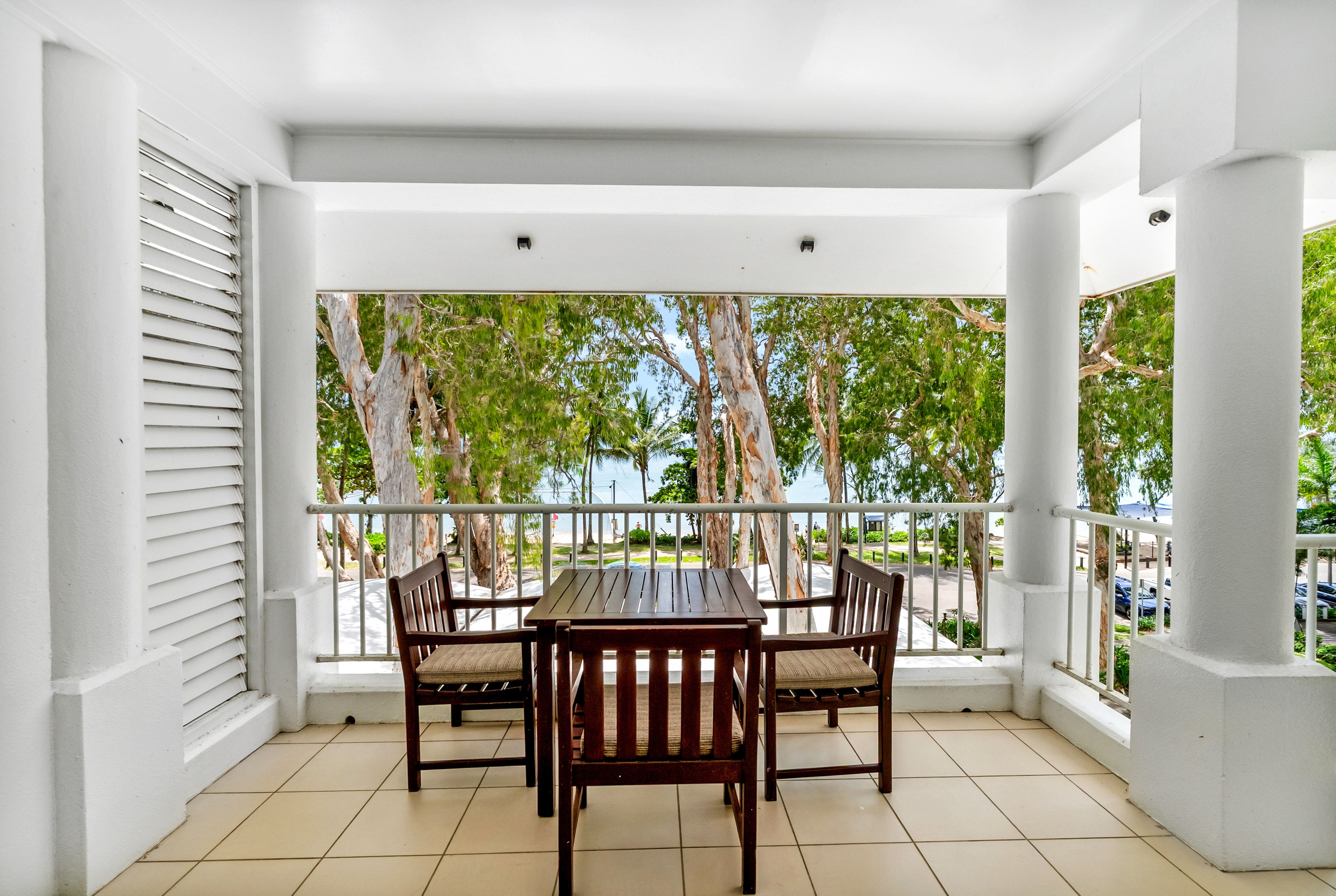 17/123-127 Williams Esplanade, Palm Cove, QLD 4879