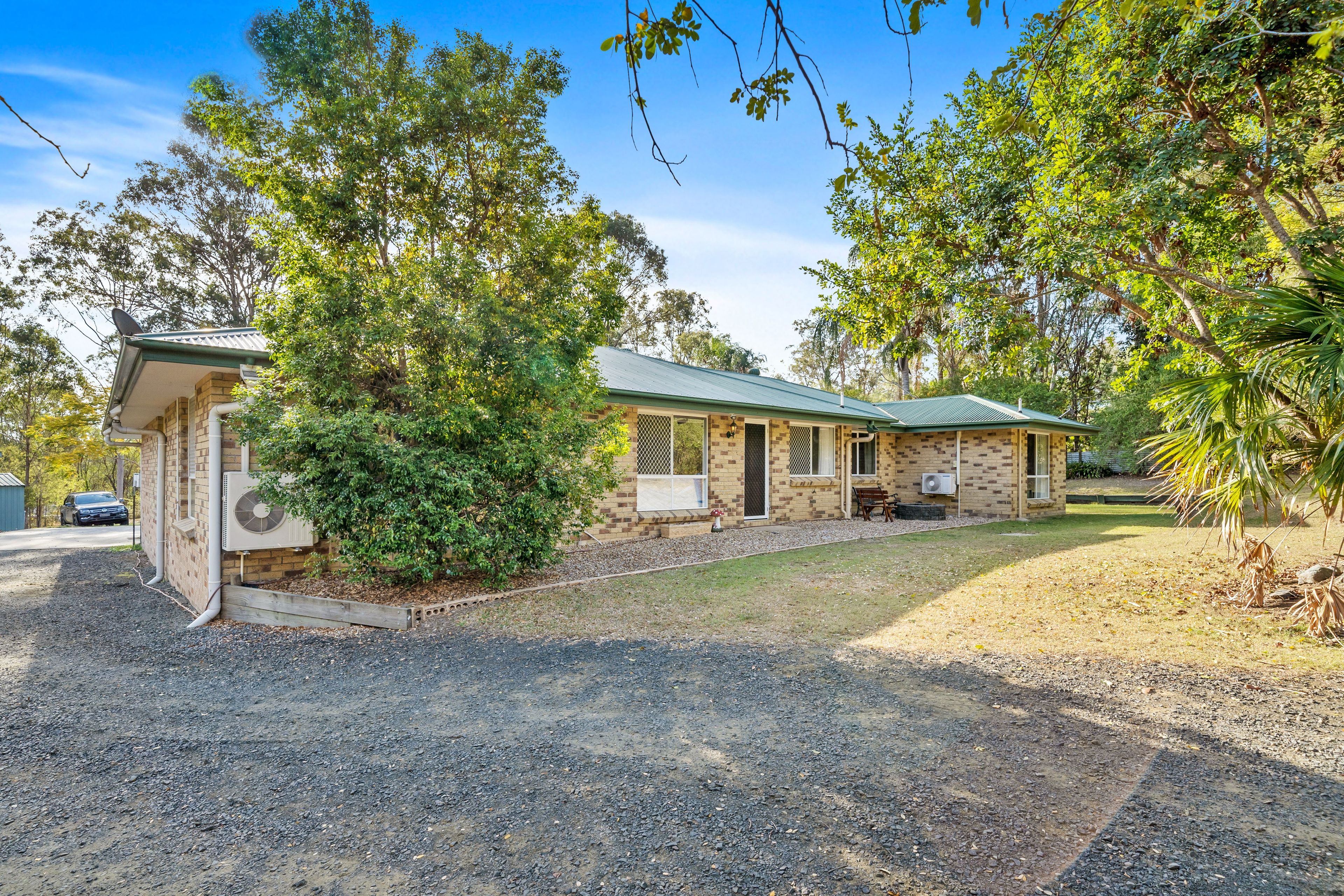 70-72 Michelle Drive, Cedar Grove, QLD 4285