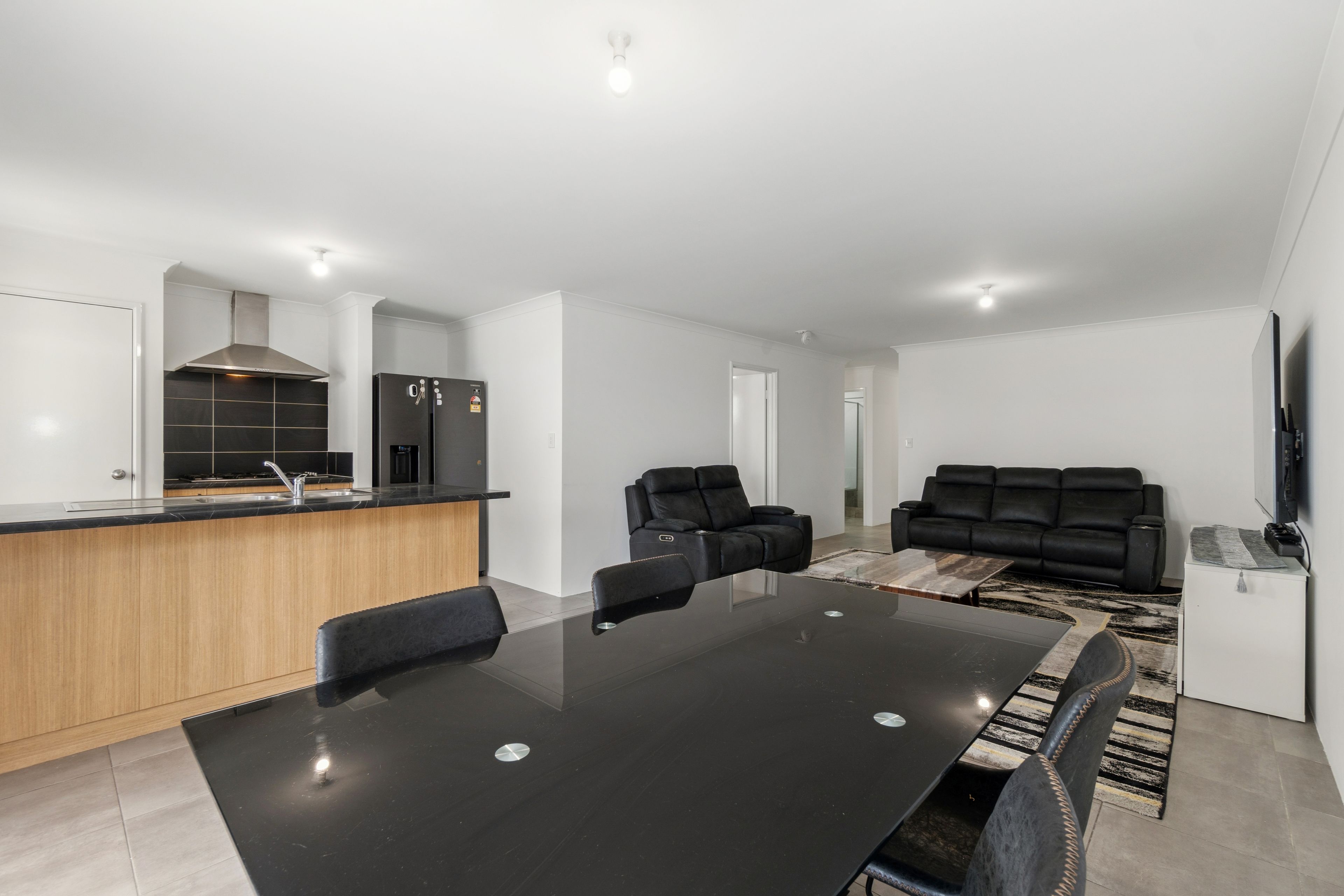 17 Magellan Road — photo 5 of 18