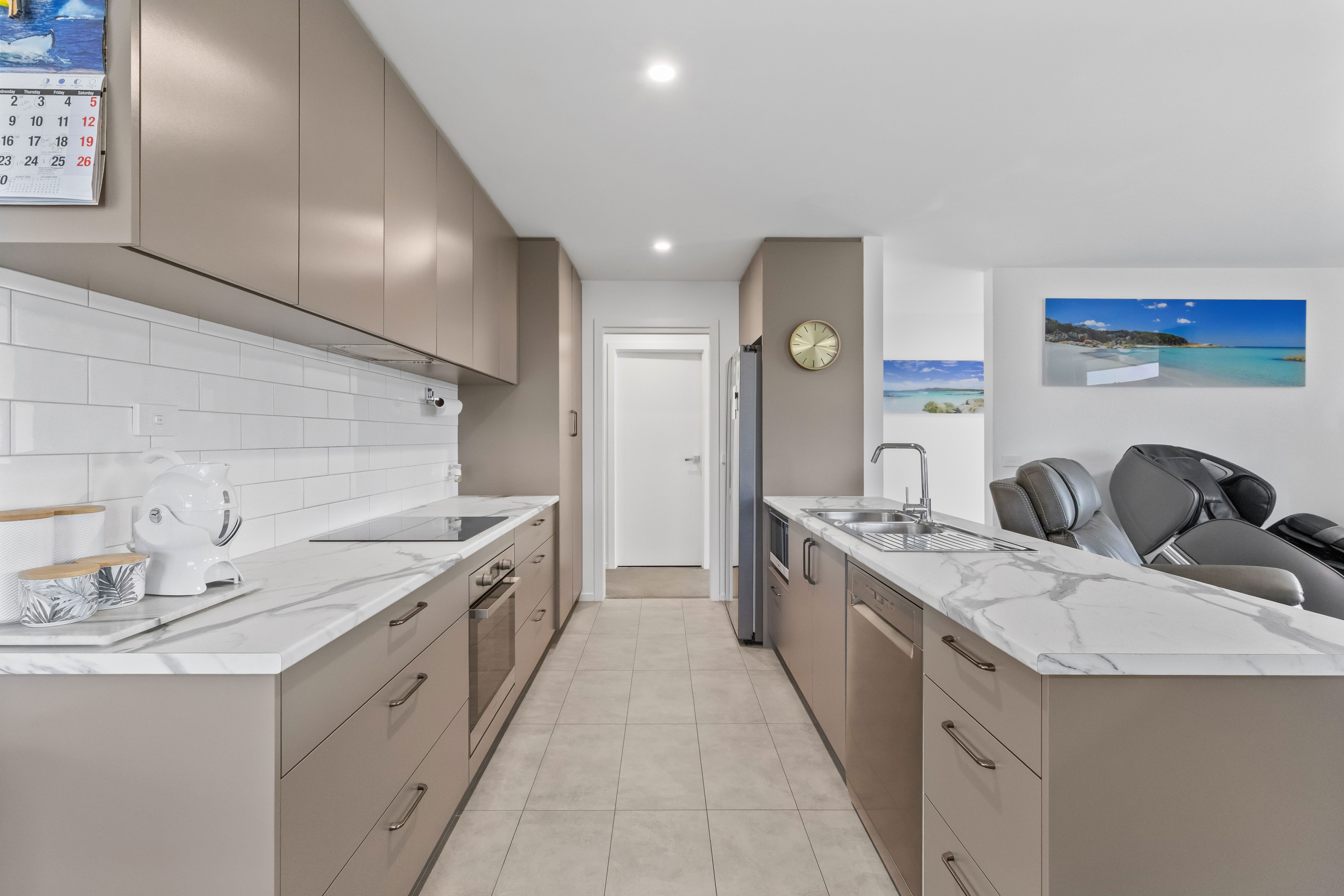 1/1 Jones Place — photo 5 of 20