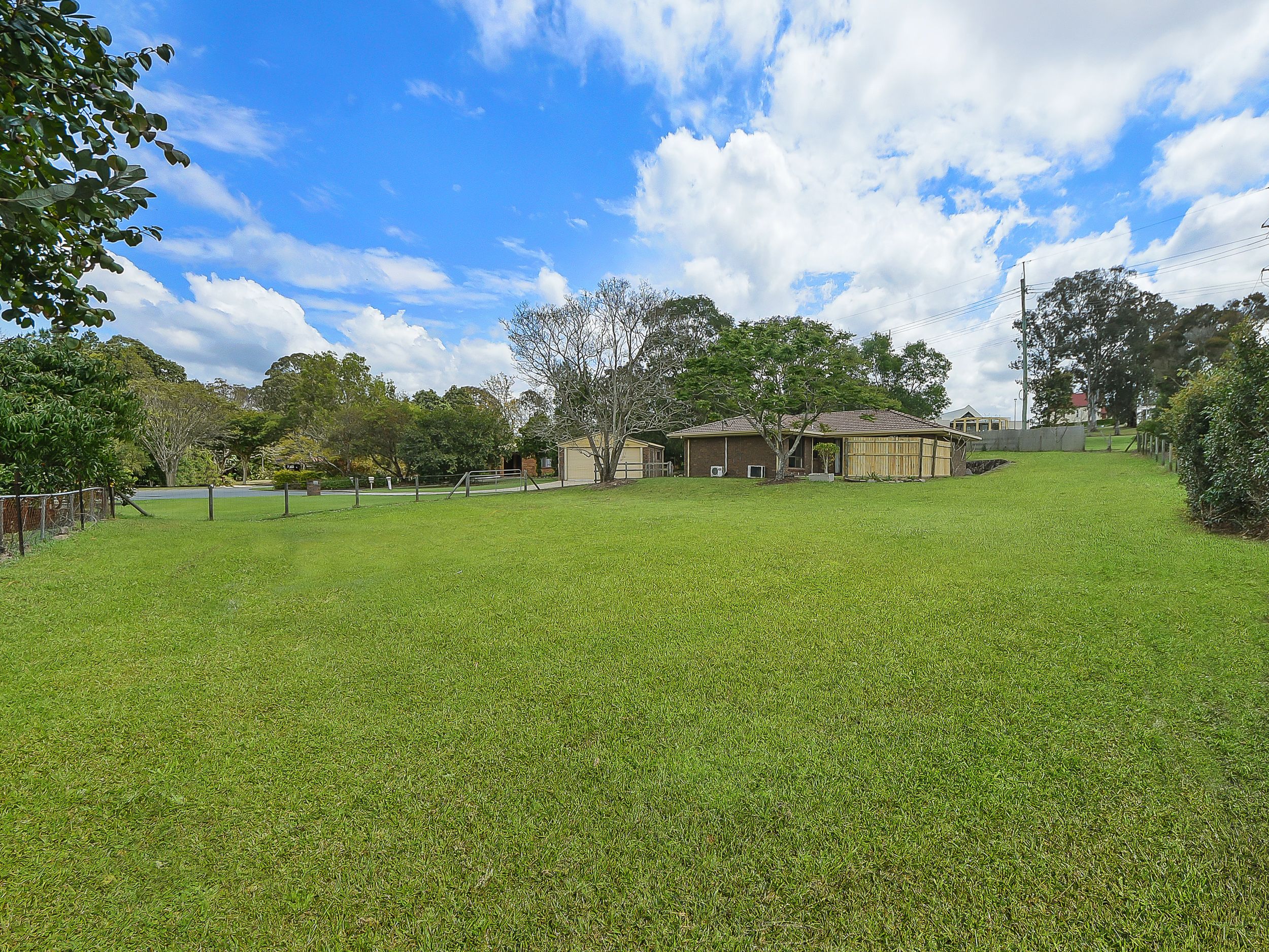 3 Ferntree Court, Samford Village, QLD 4520