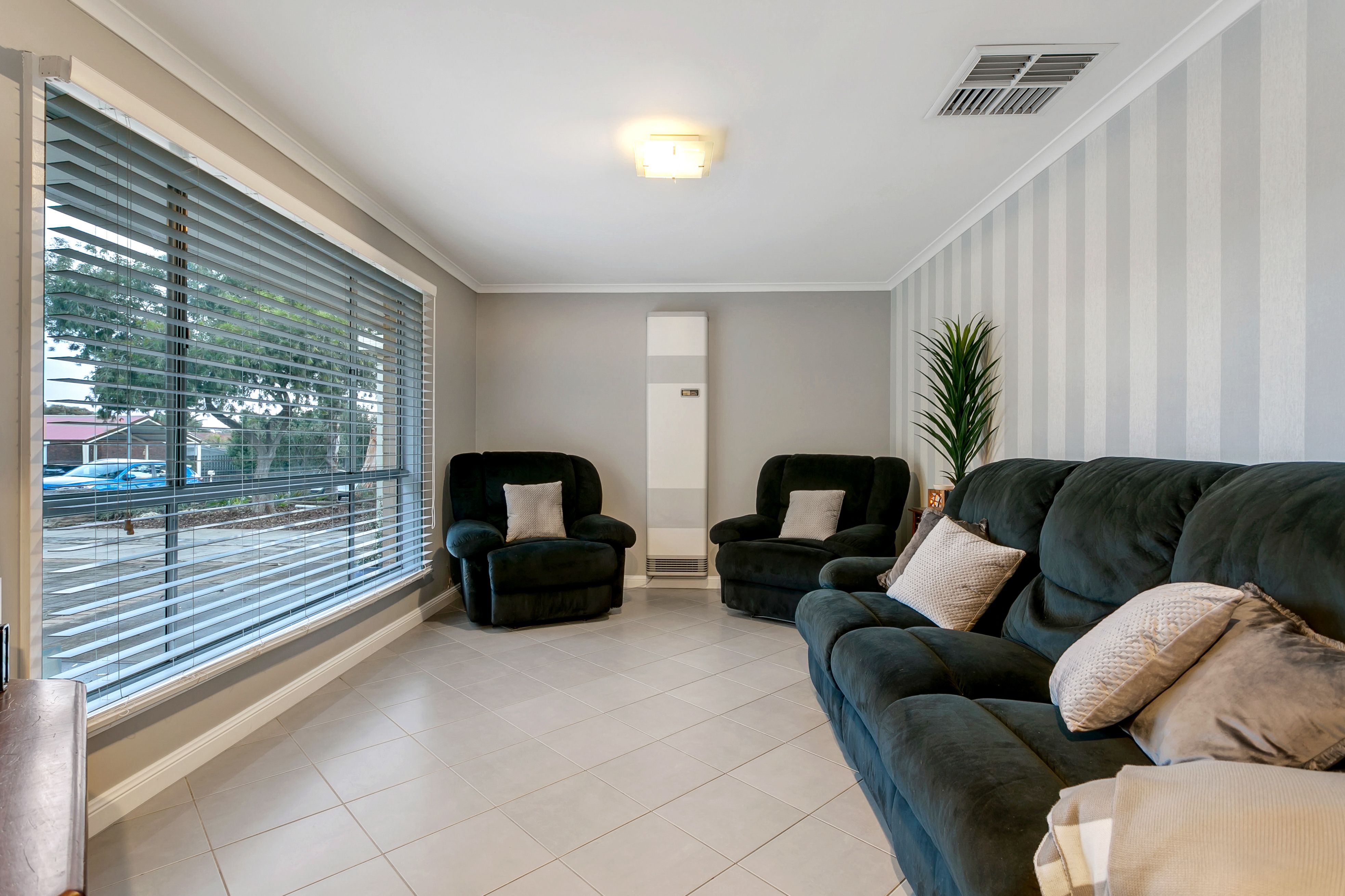 16 Frazer Avenue, Gulfview Heights, SA 5096