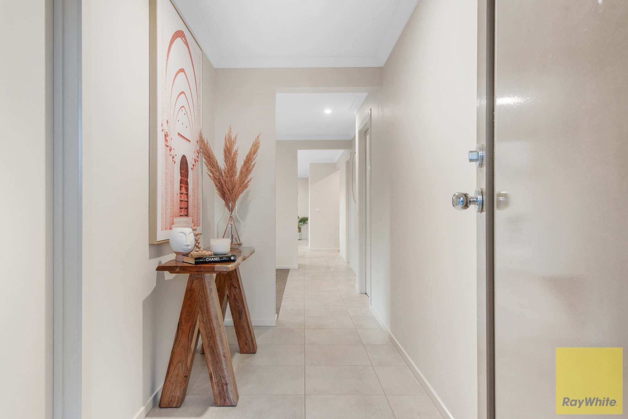32 Yang Road, Mambourin, VIC 3024