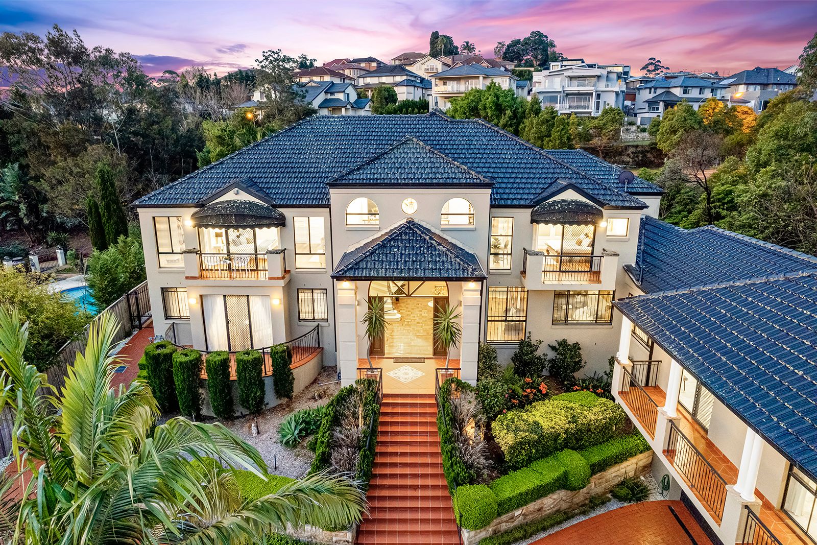 12 Lomond Place, Castle Hill, NSW 2154
