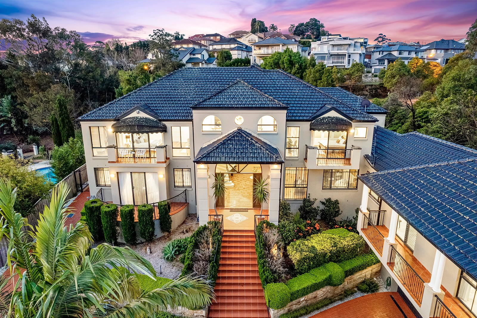 12 Lomond Place, Castle Hill, NSW 2154