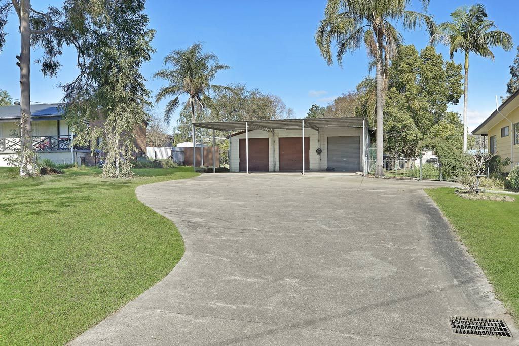 6 Knox Street, Abernethy, NSW 2325