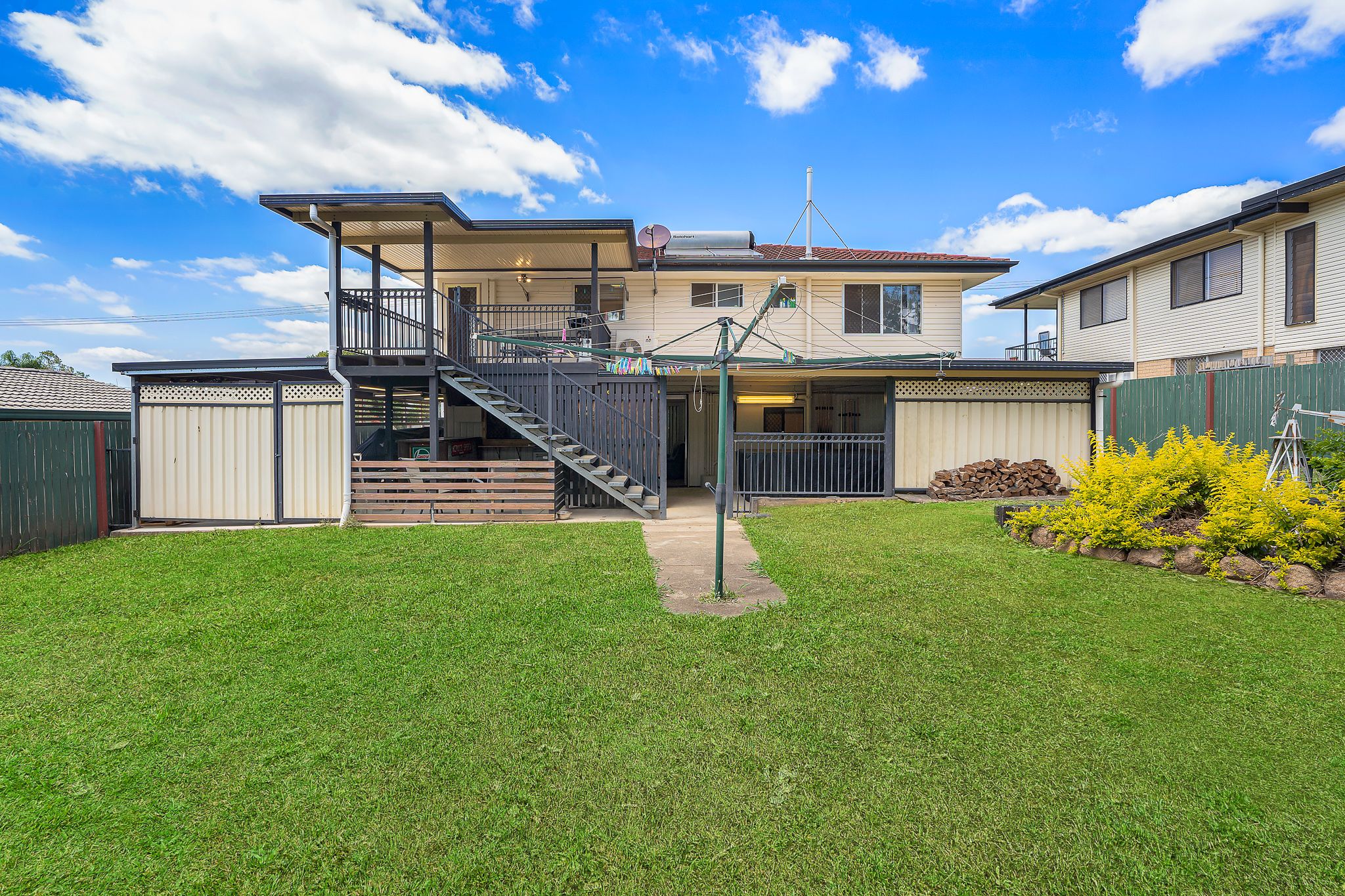 16 Campbell Street, Kallangur, QLD 4503