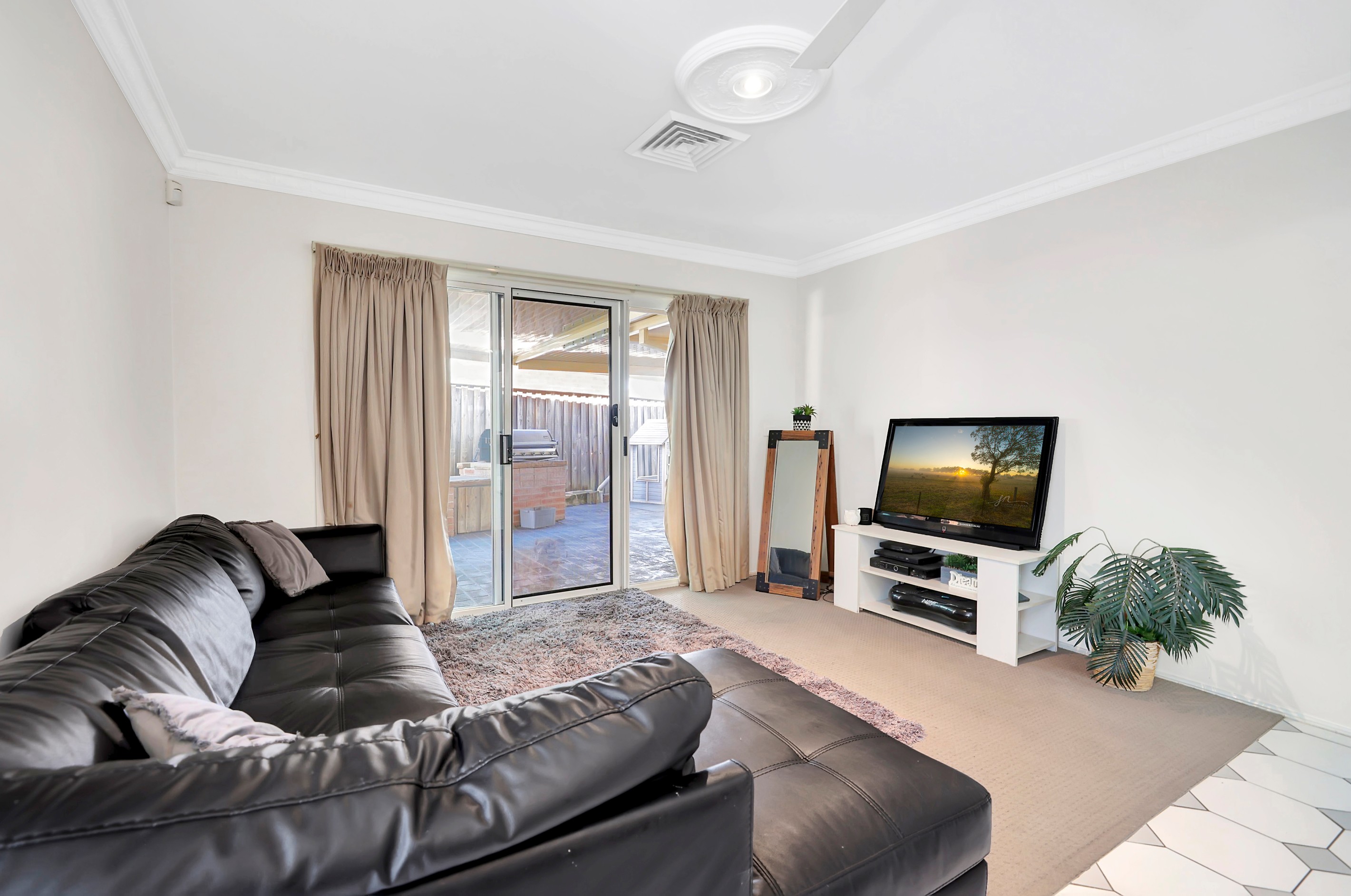 26 Fairywren Close, Glenmore Park, NSW 2745