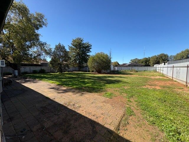 50 Hoskins Street — photo 13 of 16
