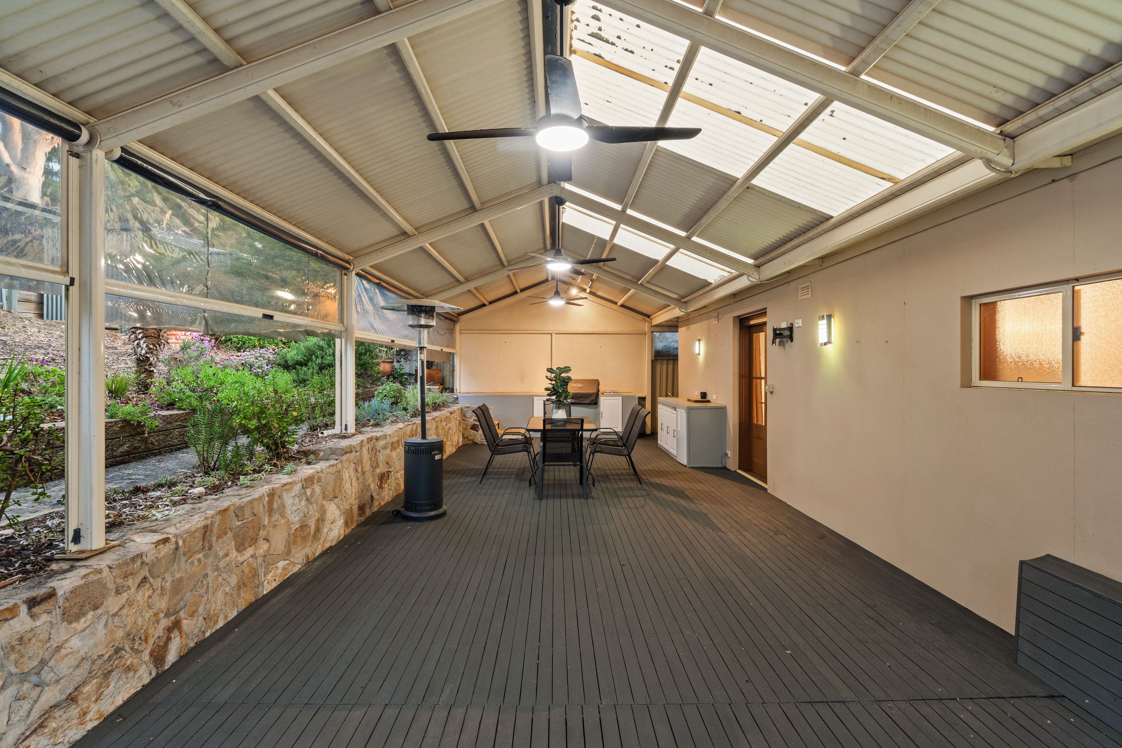 23 Laura Street — photo 19 of 24