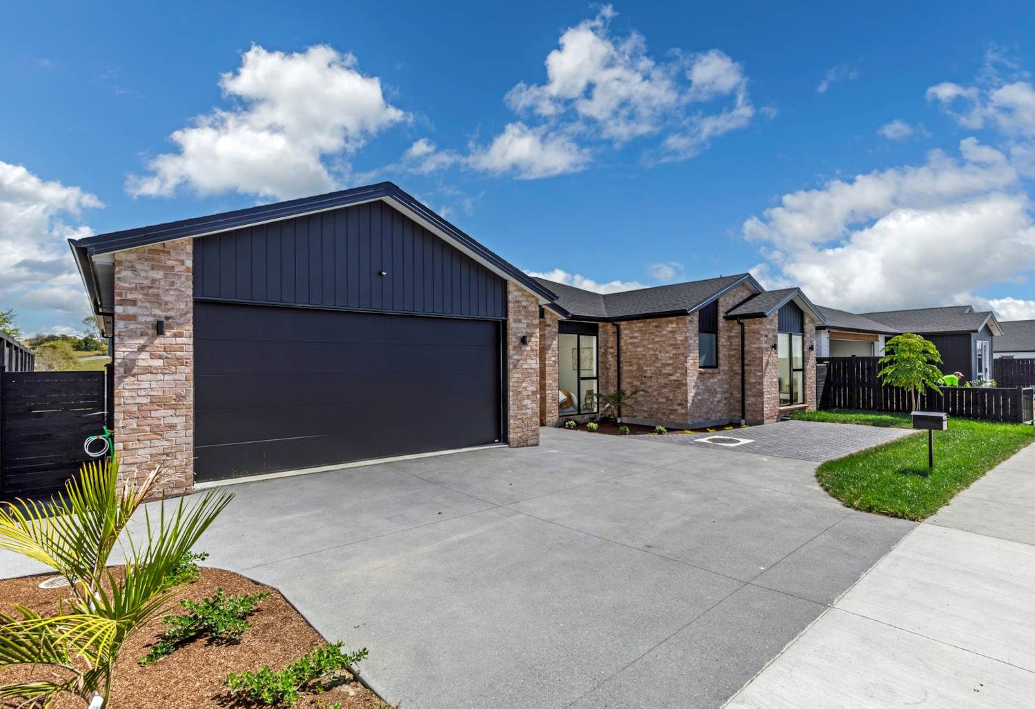 25 Tipu Crescent, Milldale, Rodney