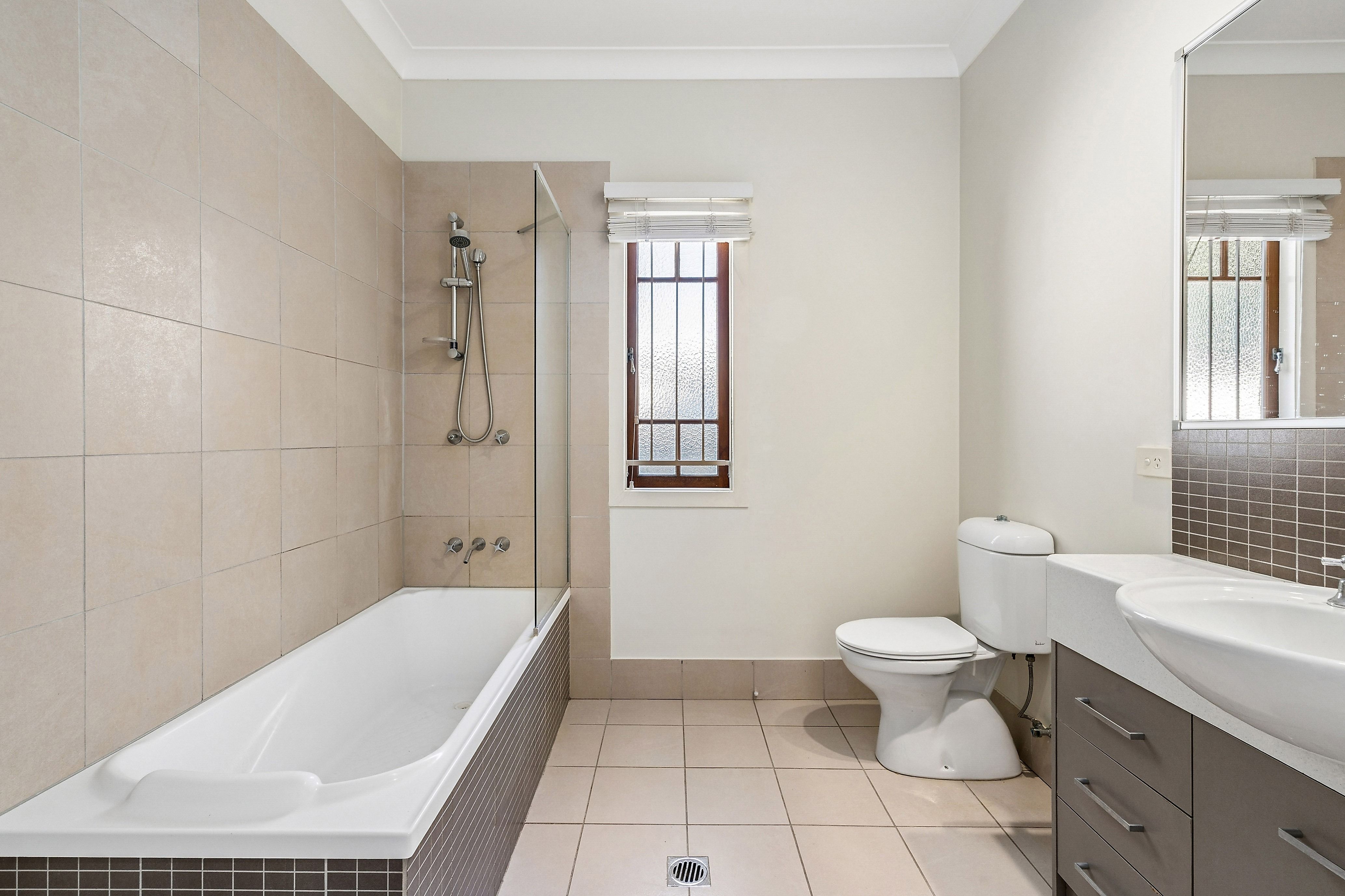 63 Lancelot Street — photo 13 of 14