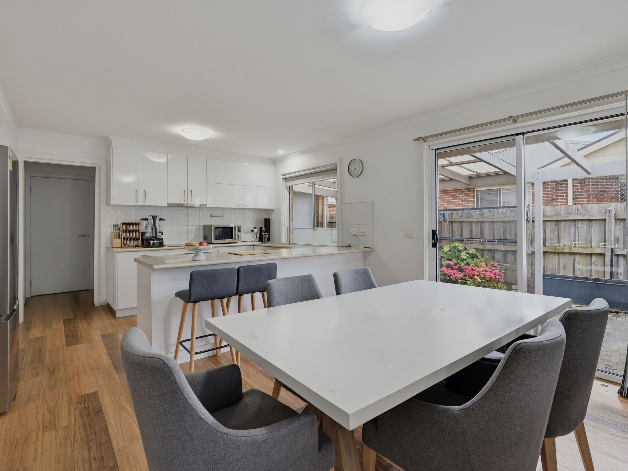 1/91 McKenzie Street — photo 4 of 17
