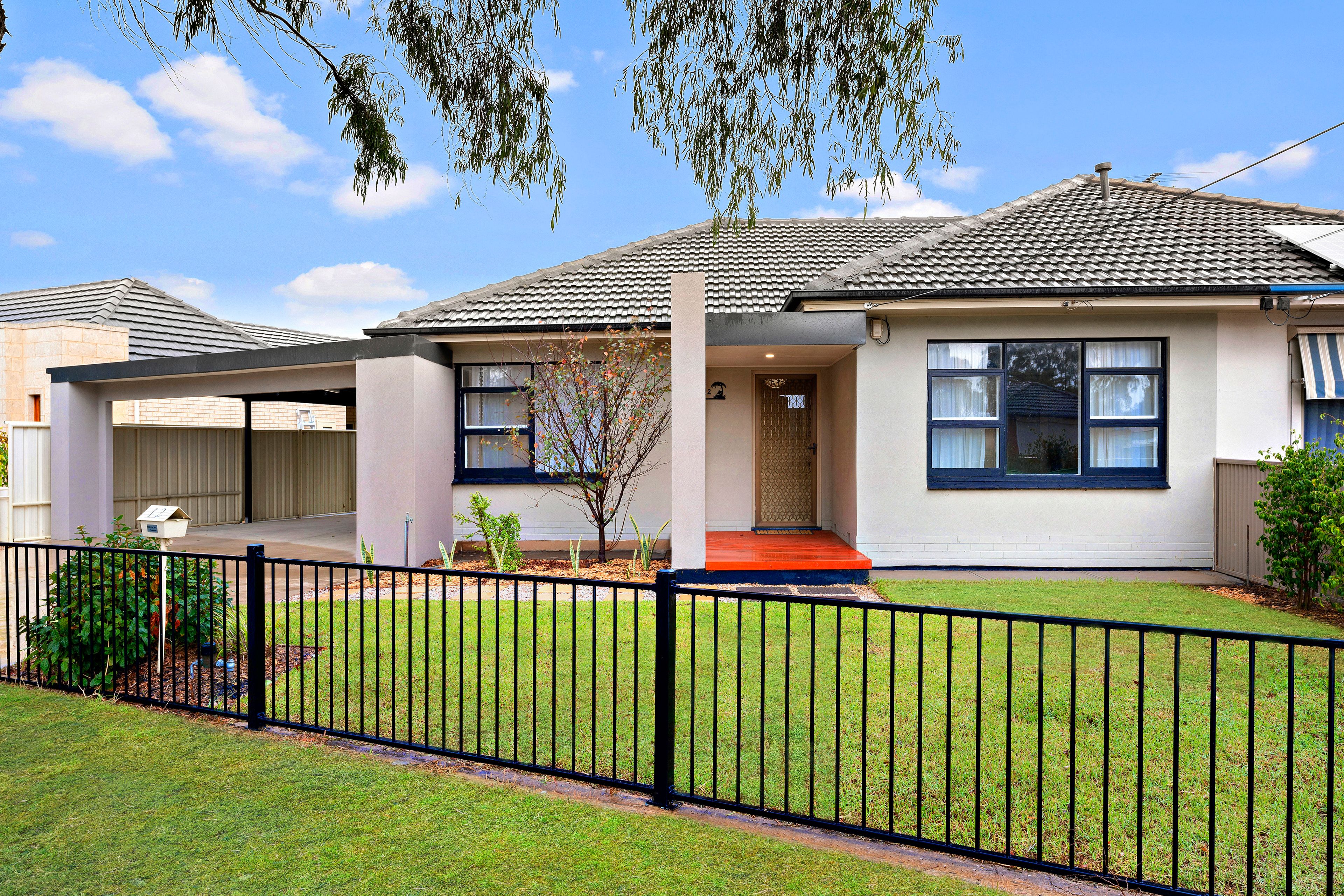 12 Sunset Crescent, Grange SA 5022