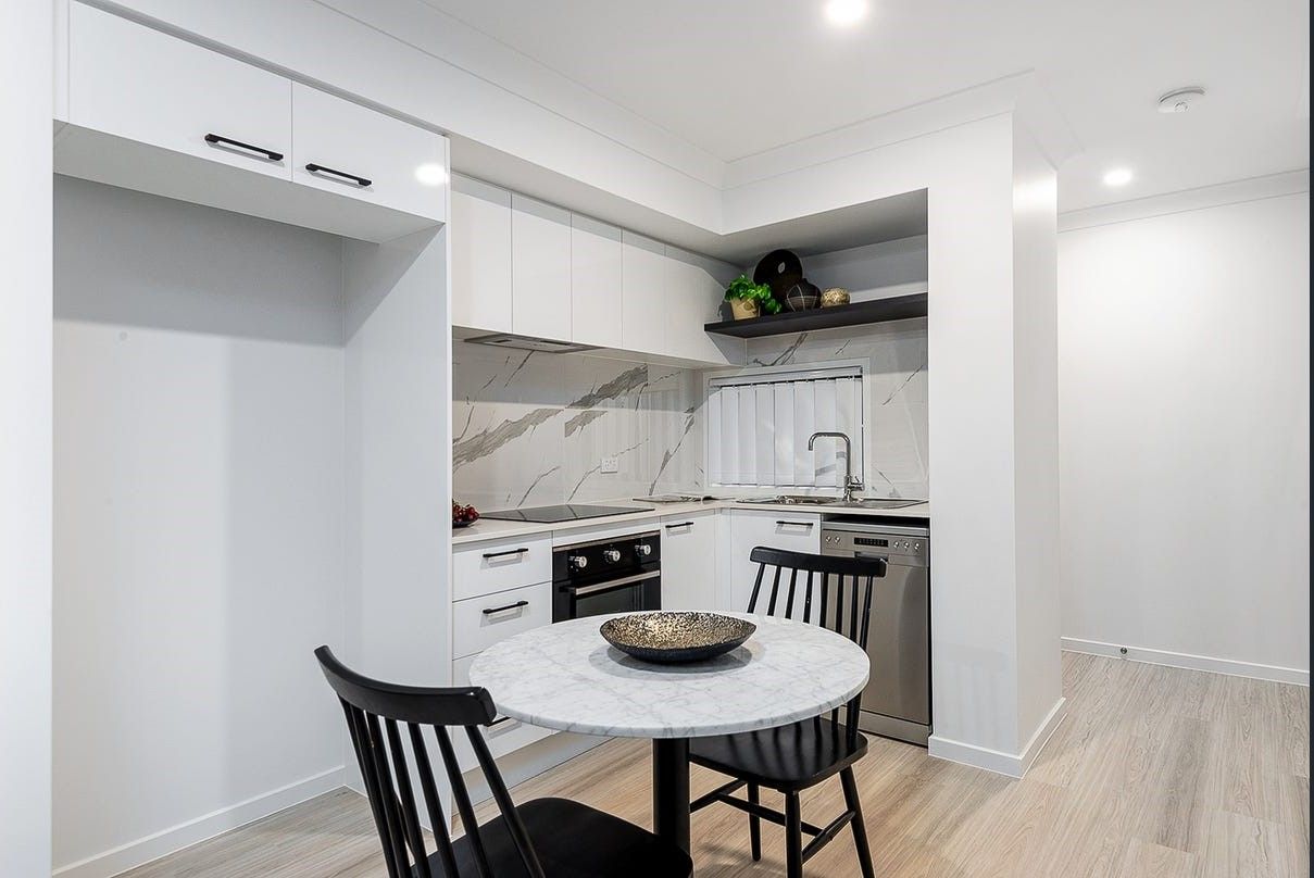 2/34 Alderwood Street — photo 3 of 9