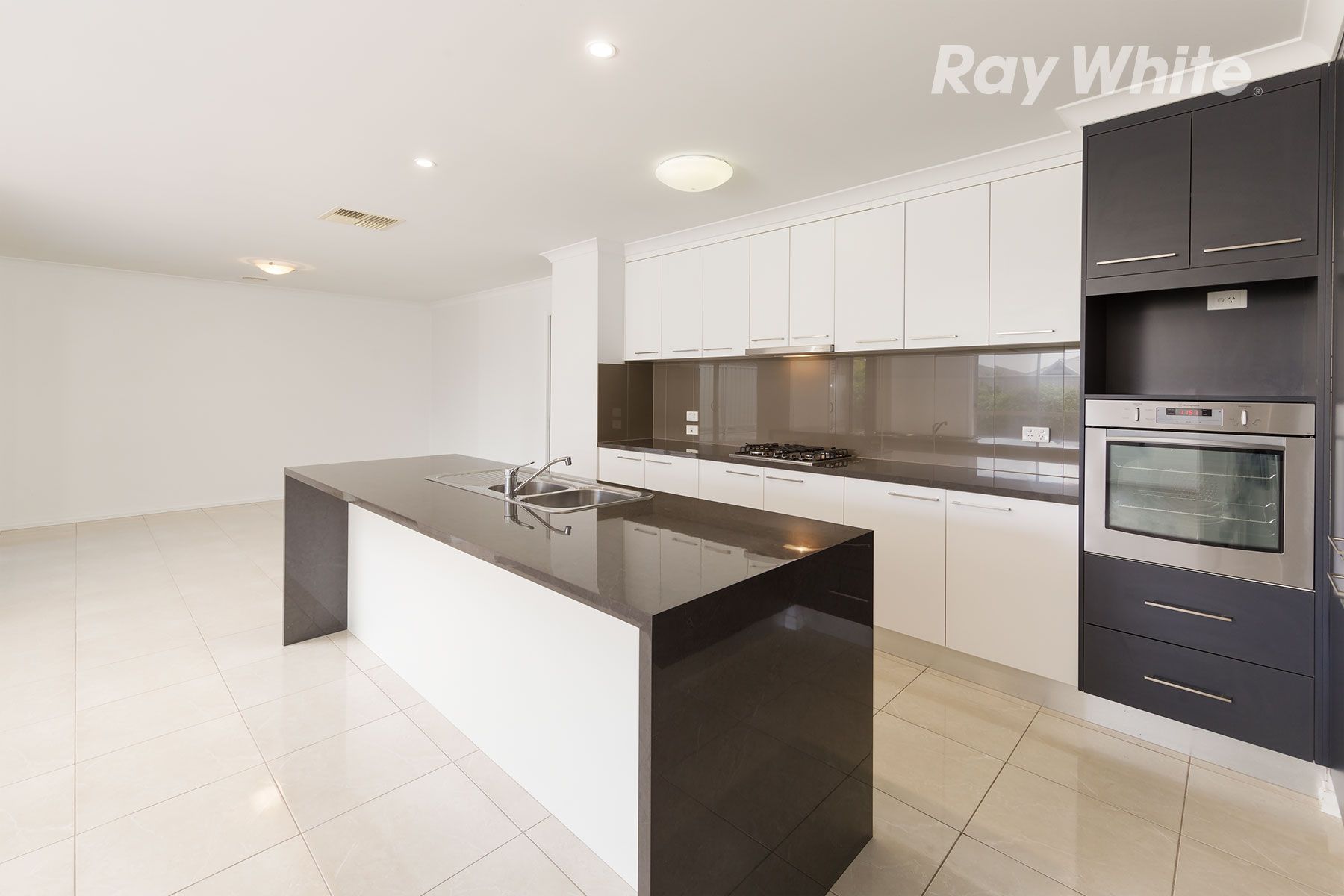 1 Owl Court, Thurgoona, NSW 2640