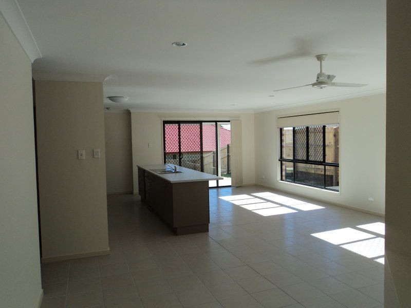 35 Leitzow Street, Redbank Plains, QLD 4301