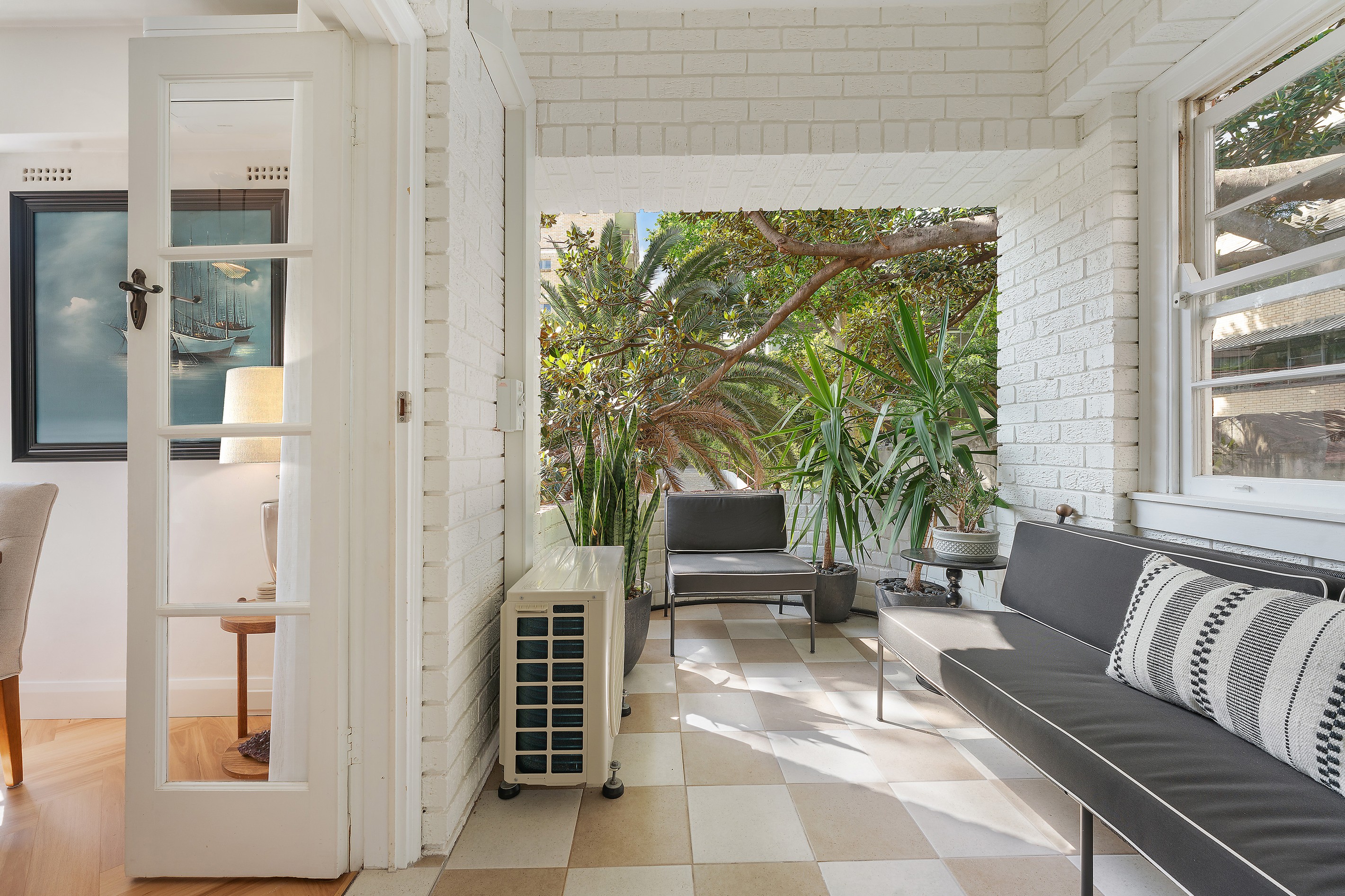 25/6-8 Ithaca Road, Elizabeth Bay, NSW 2011