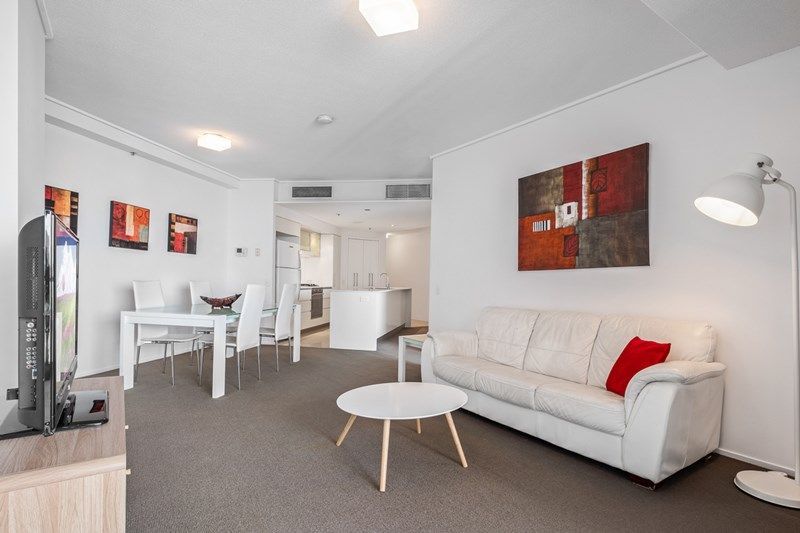 122/30 Macrossan Street — photo 5 of 13