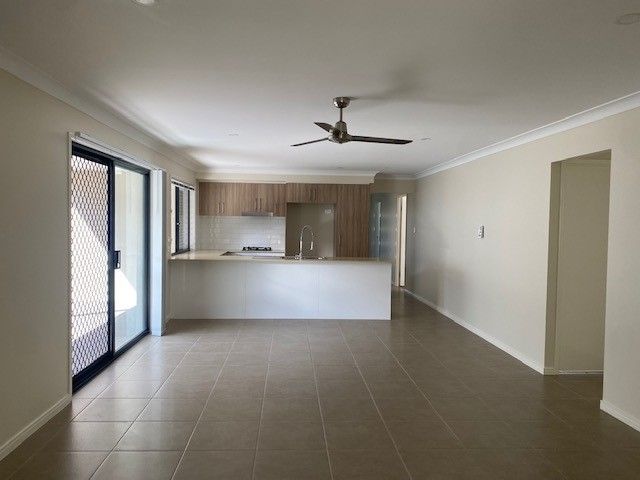 Deebing Heights, QLD 4306
