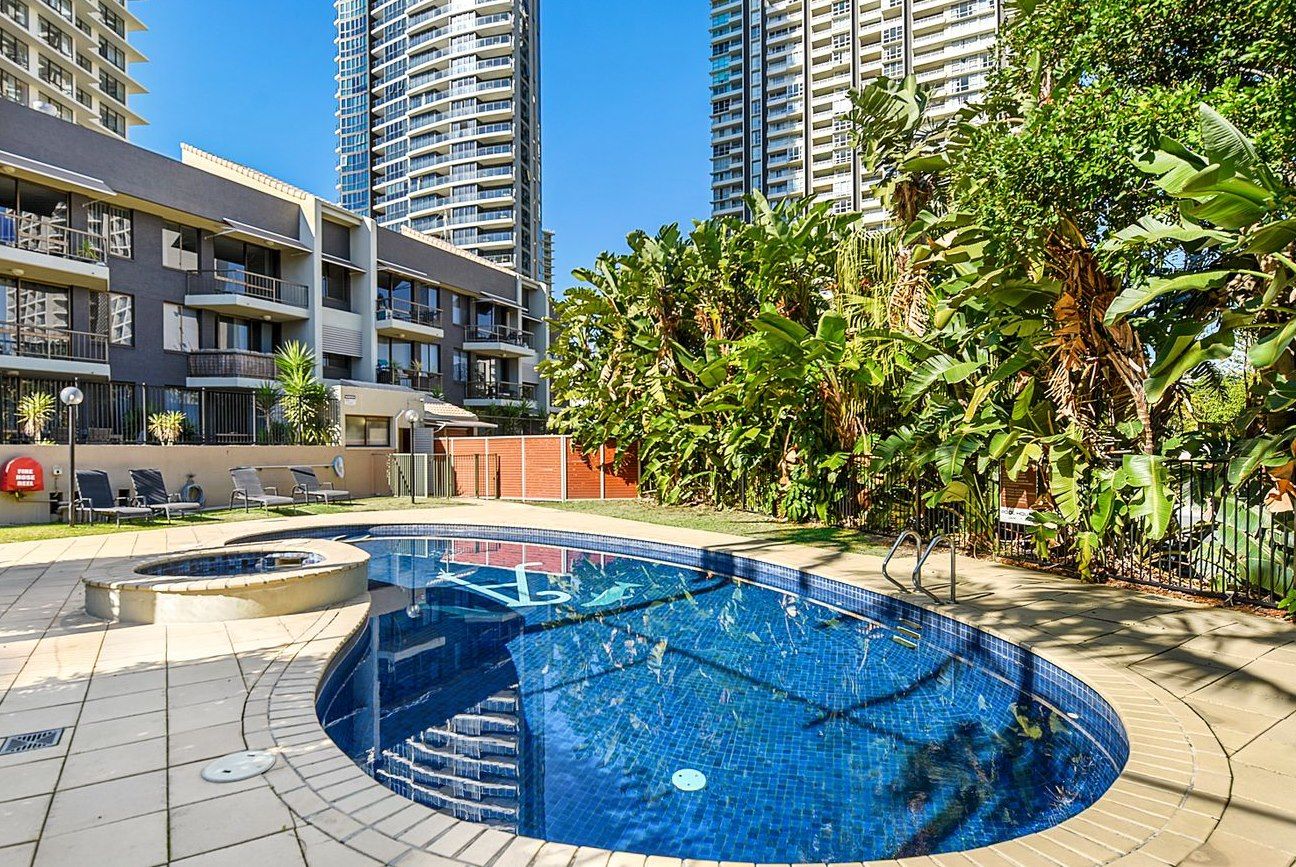 28/3355 Surfers Paradise Boulevard — photo 8 of 9
