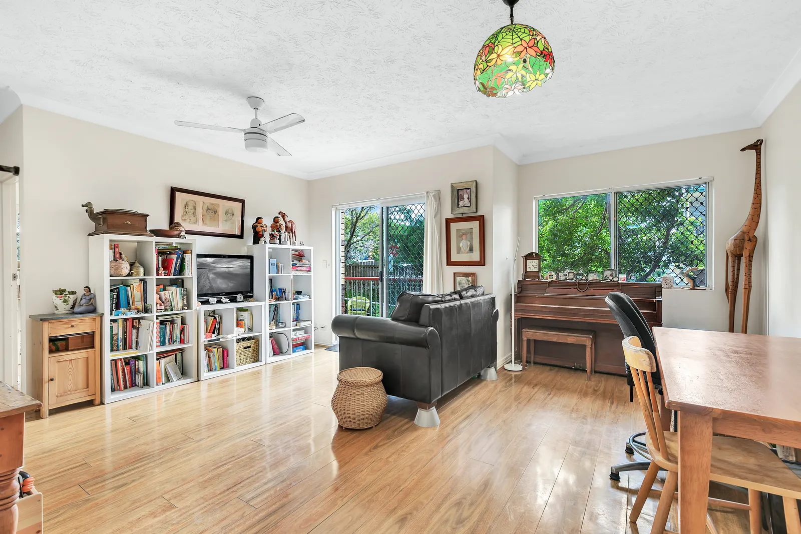 3/282 Cavendish Road, Coorparoo
