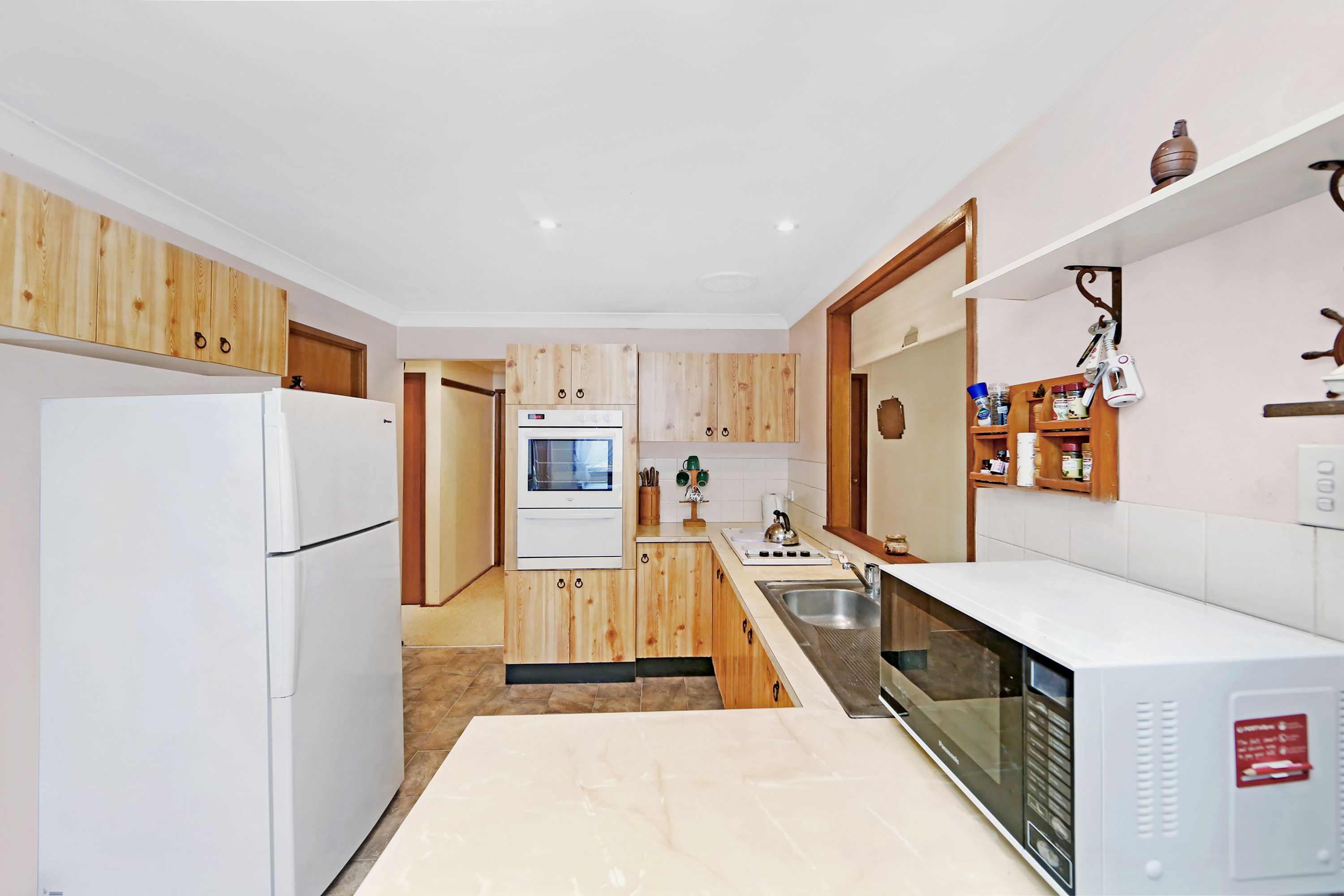 132 Sunrise Avenue, Budgewoi, NSW 2262