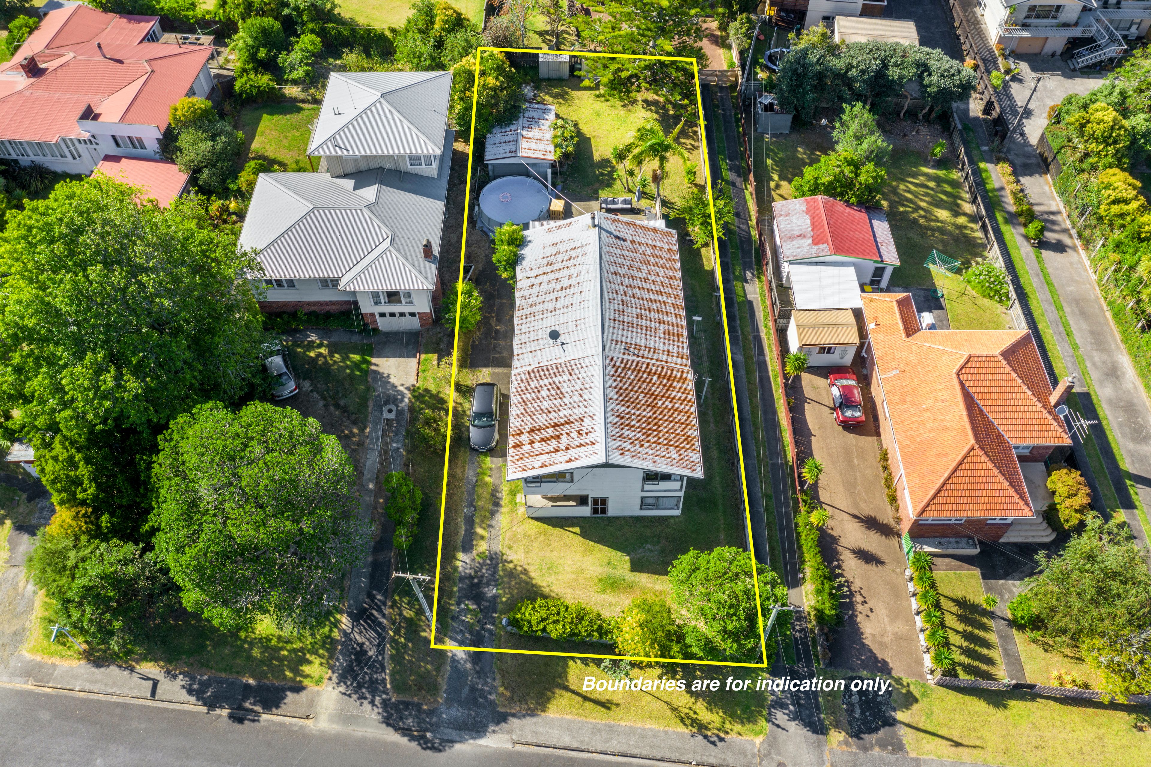 25 Lavelle Road, Henderson, Waitakere City 0612 Sold House Auckland