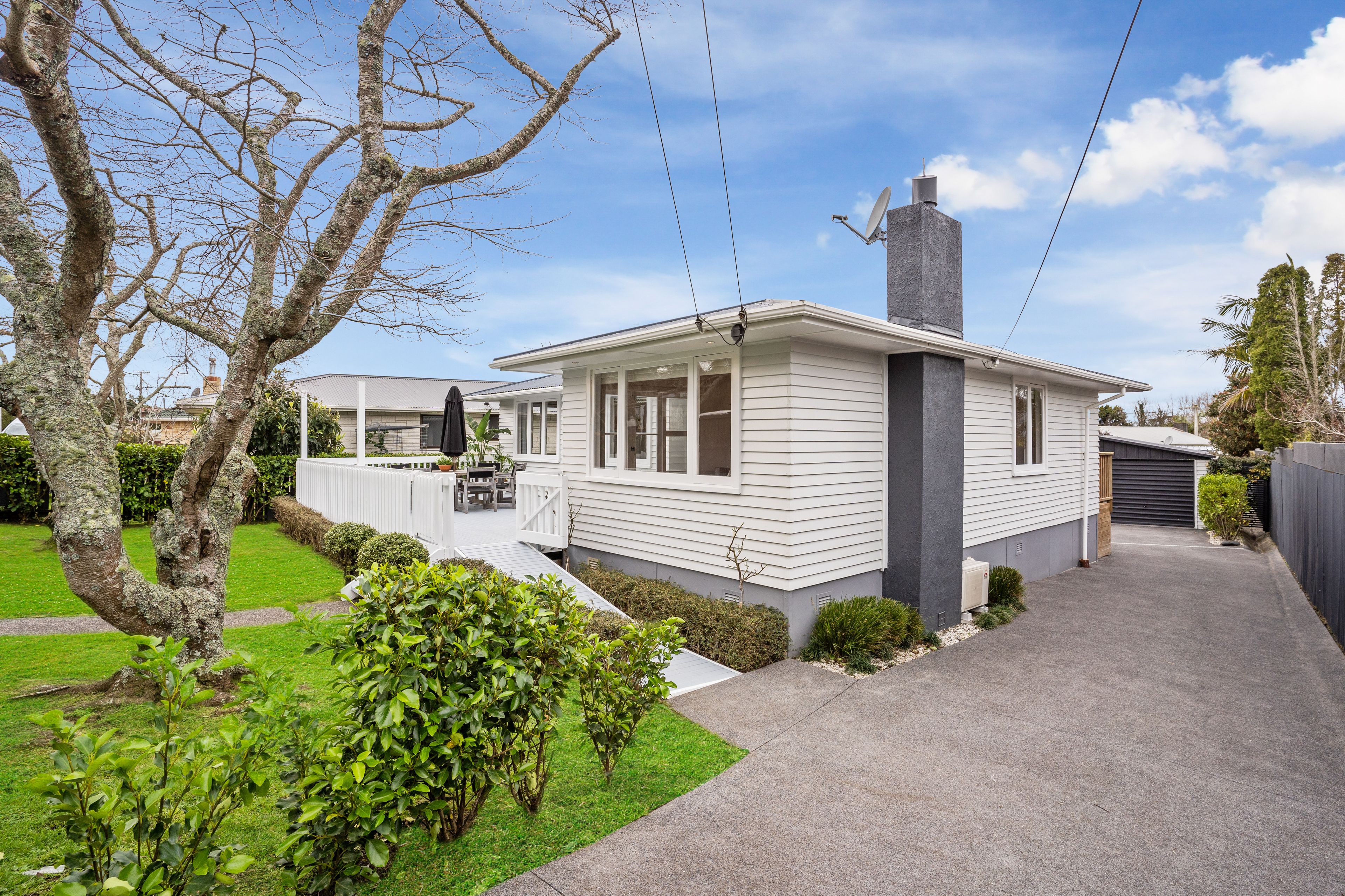 41 Mountain Road, Mangere Bridge, Manukau City