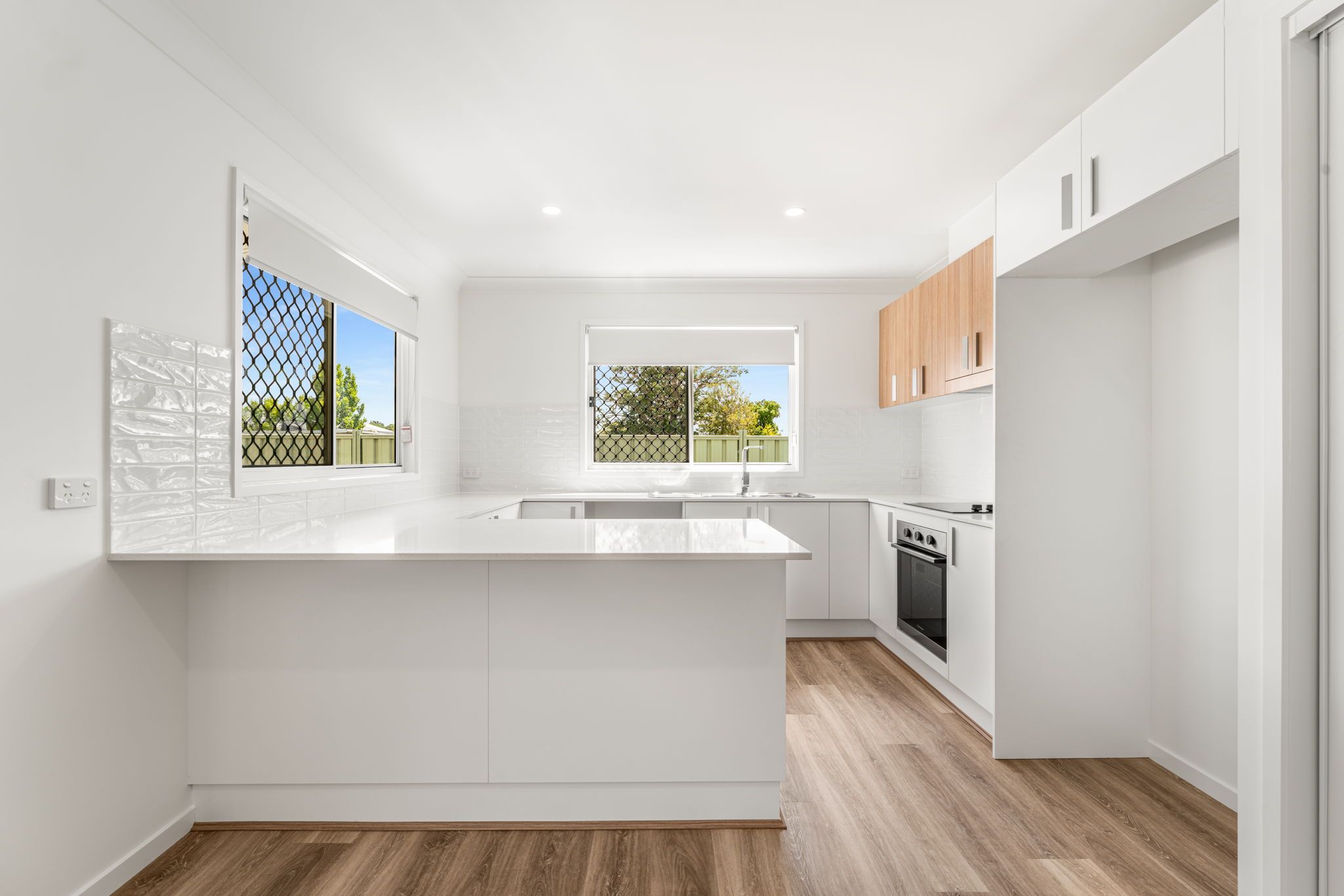 6A Pine Street, Hillcrest, QLD 4118