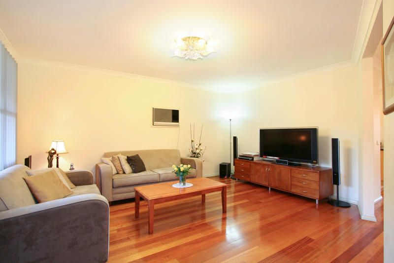 2/21 Parer Street, Oakleigh, VIC 3166