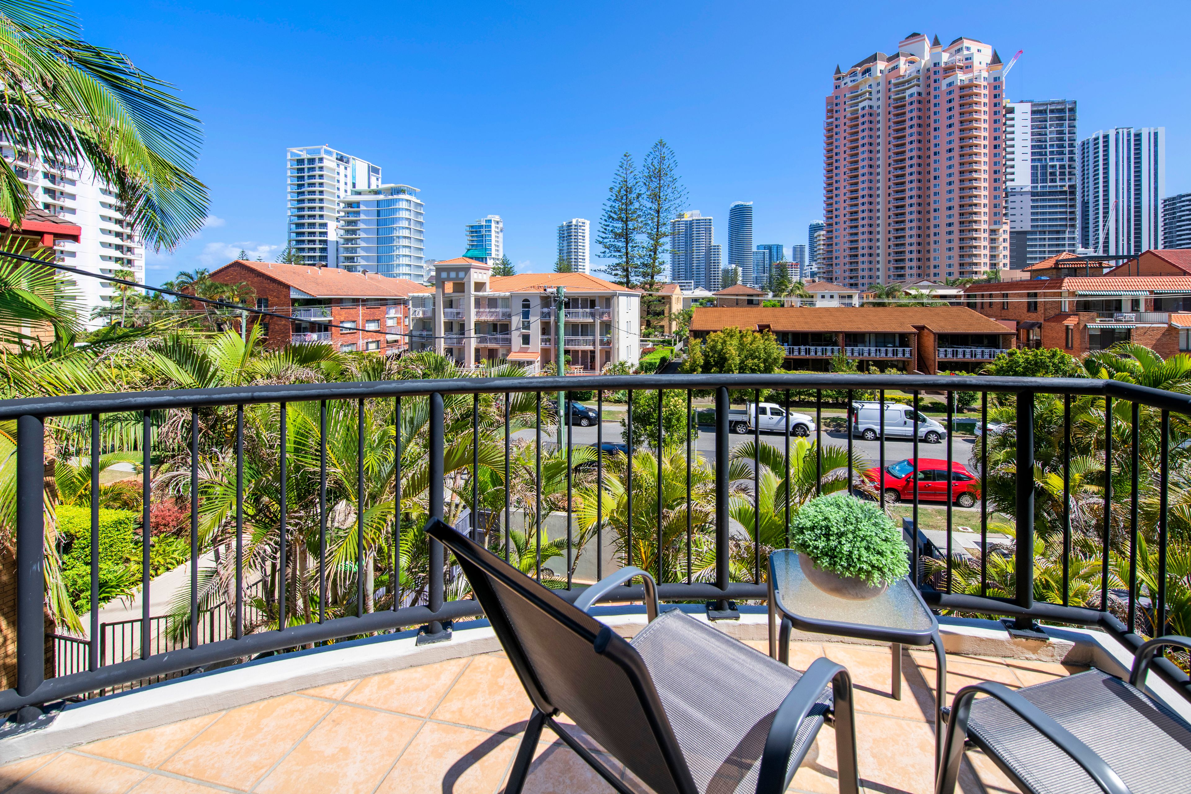 7/15 Britannia Avenue, Broadbeach, QLD 4218