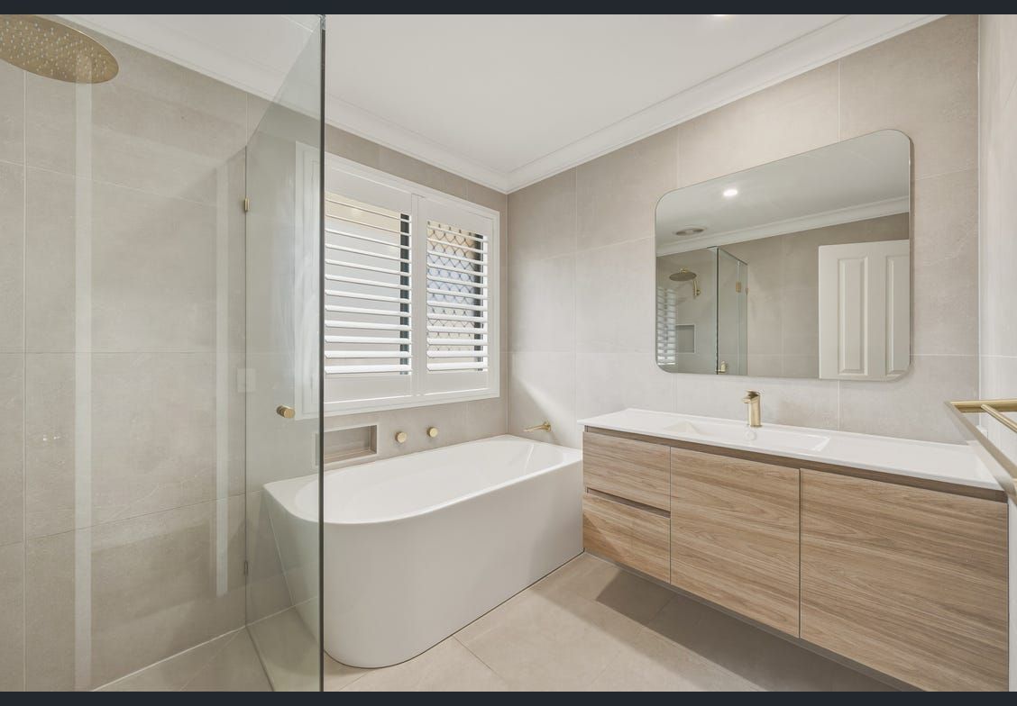 74 Denning Road — photo 10 of 17