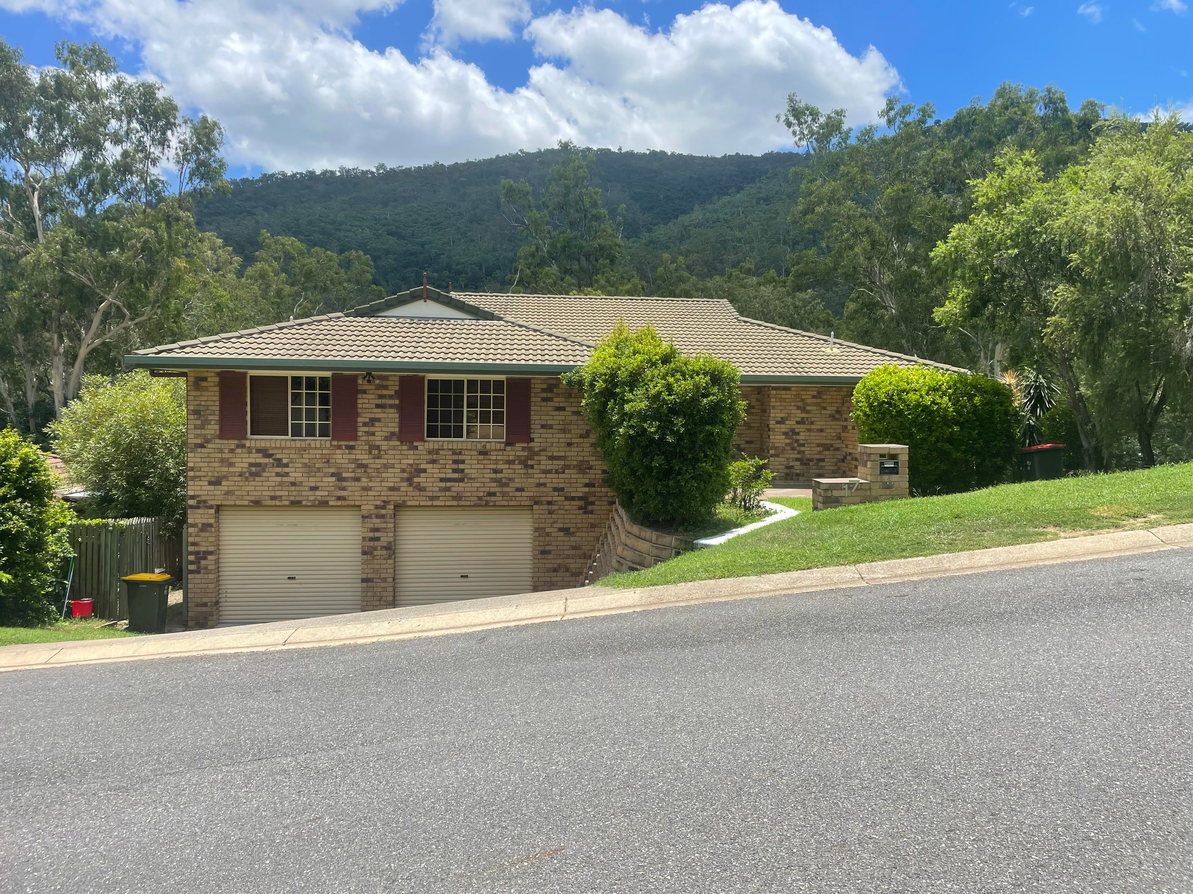 17 Archer View Terrace, Frenchville QLD 4701