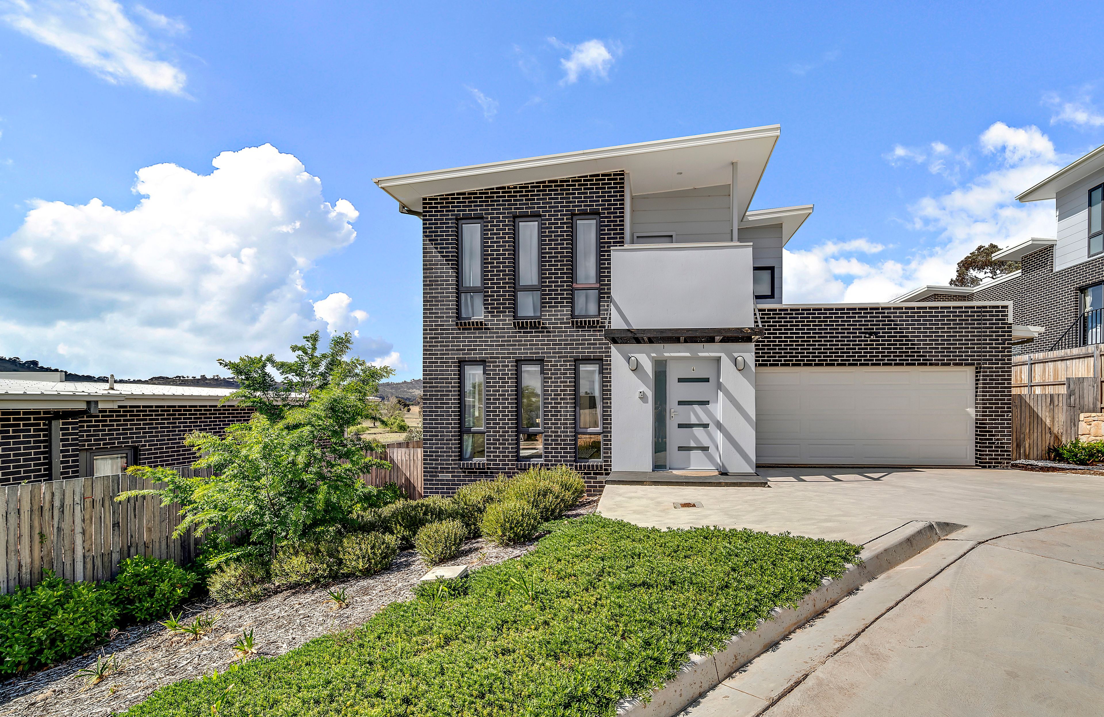 42 Adder Street, Harrison ACT 2914