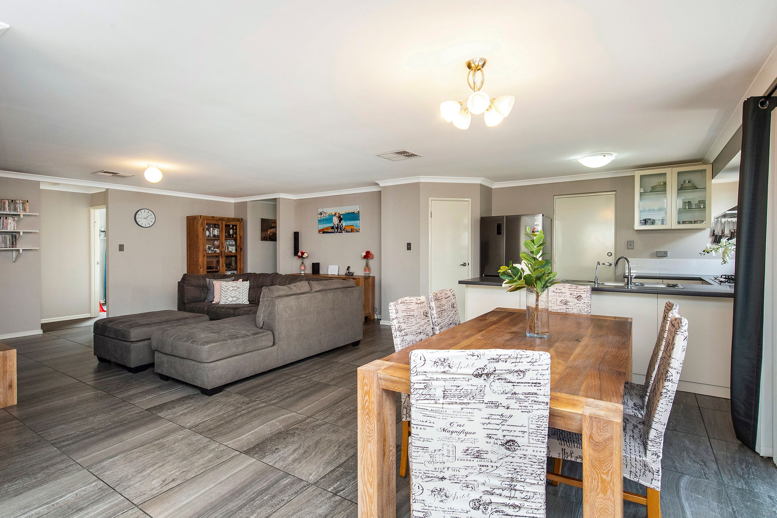 20 Molonglo Crescent, Baldivis, WA 6171
