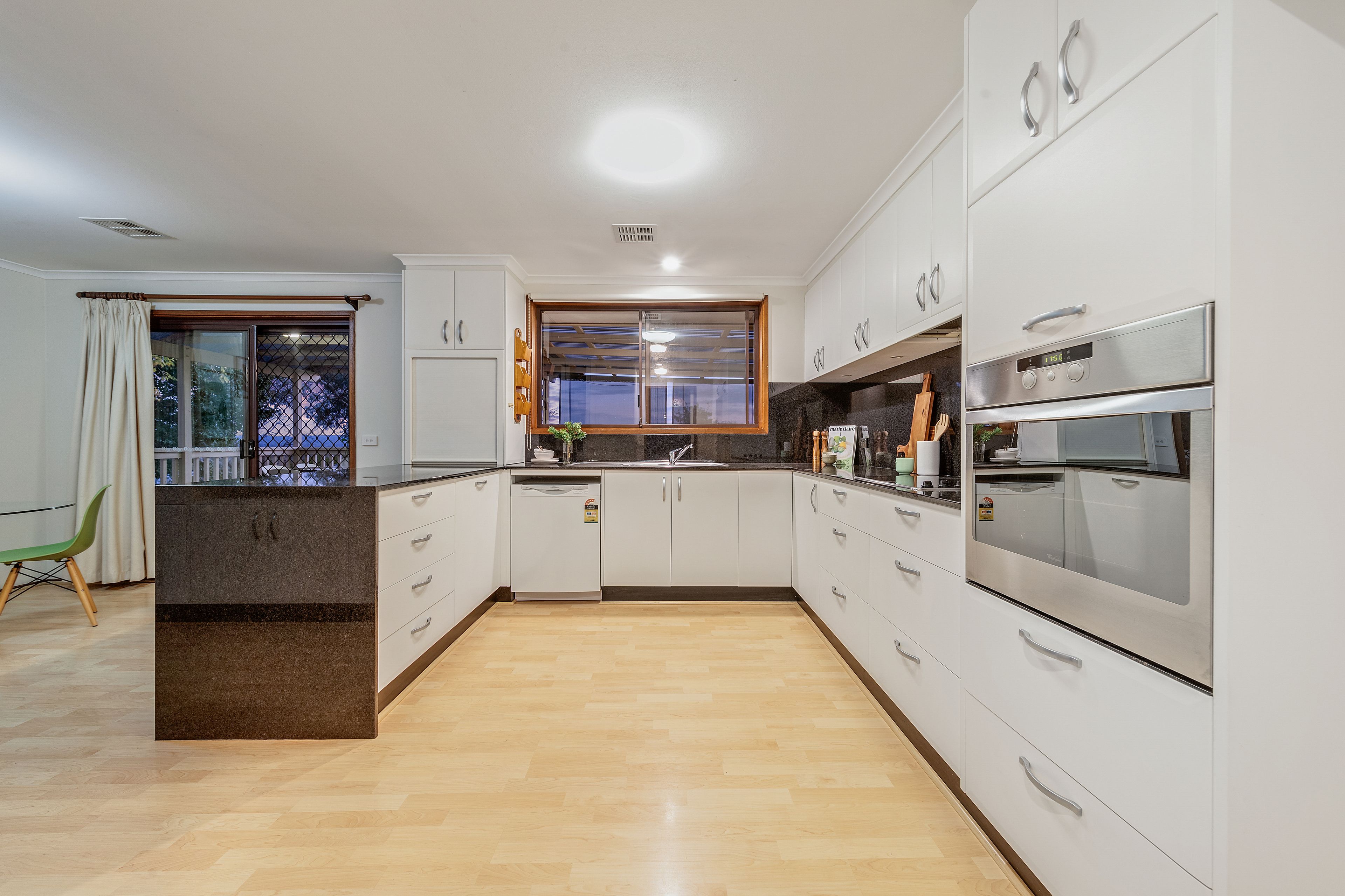 7 Hooke Place, Charnwood, ACT 2615