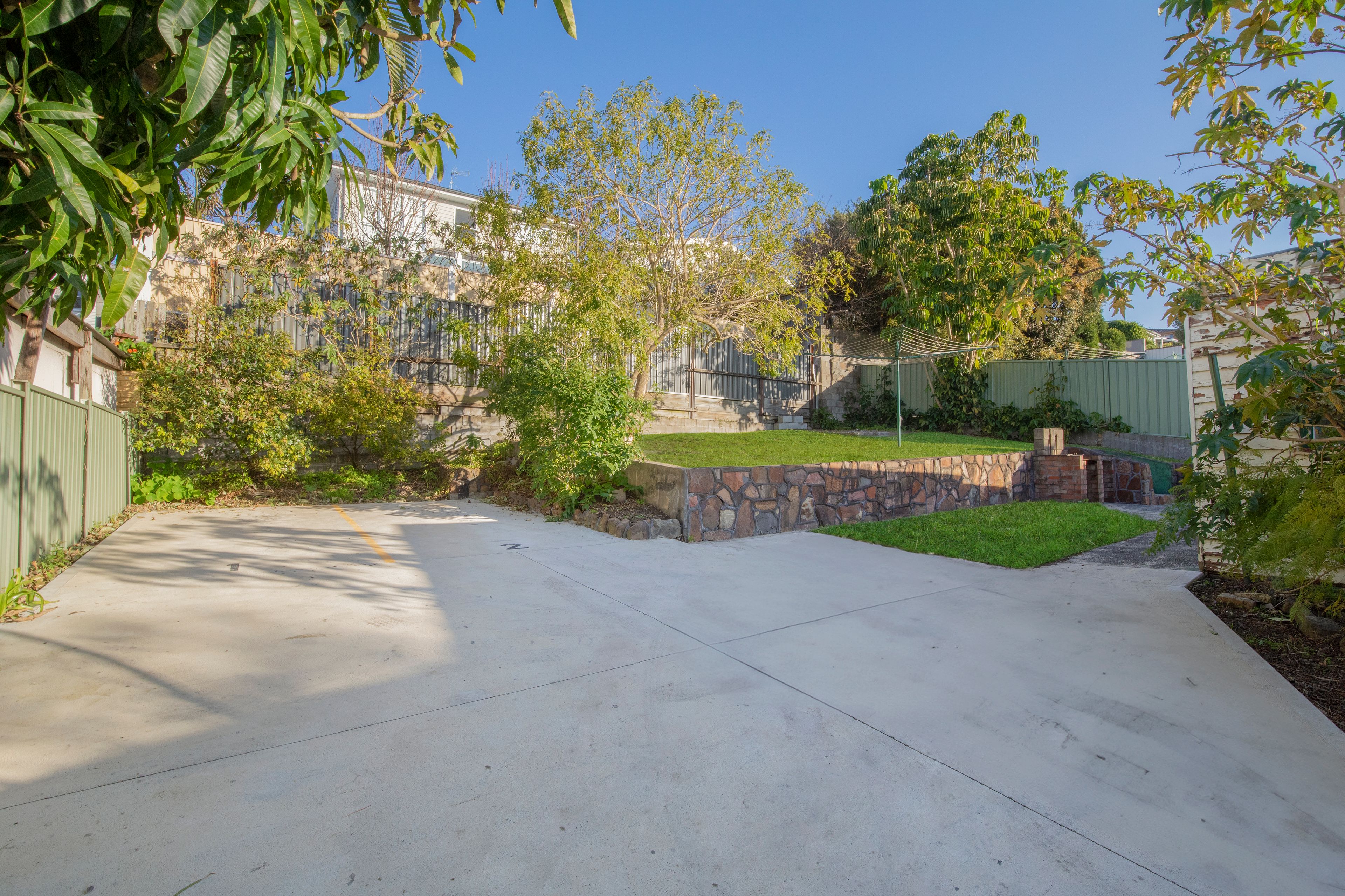 2/1 Henry Street — photo 11 of 11