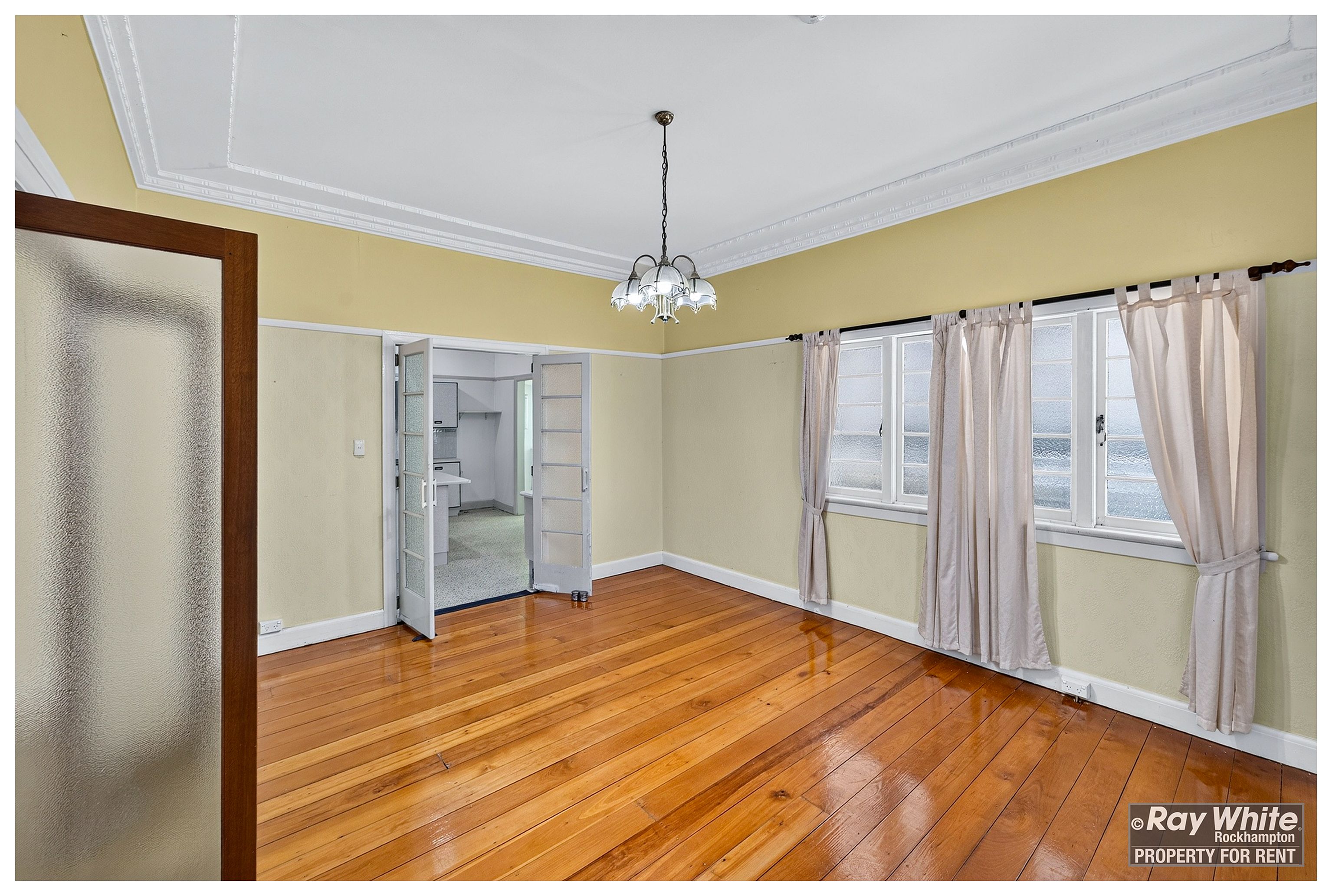 189 Kent Street — photo 10 of 24