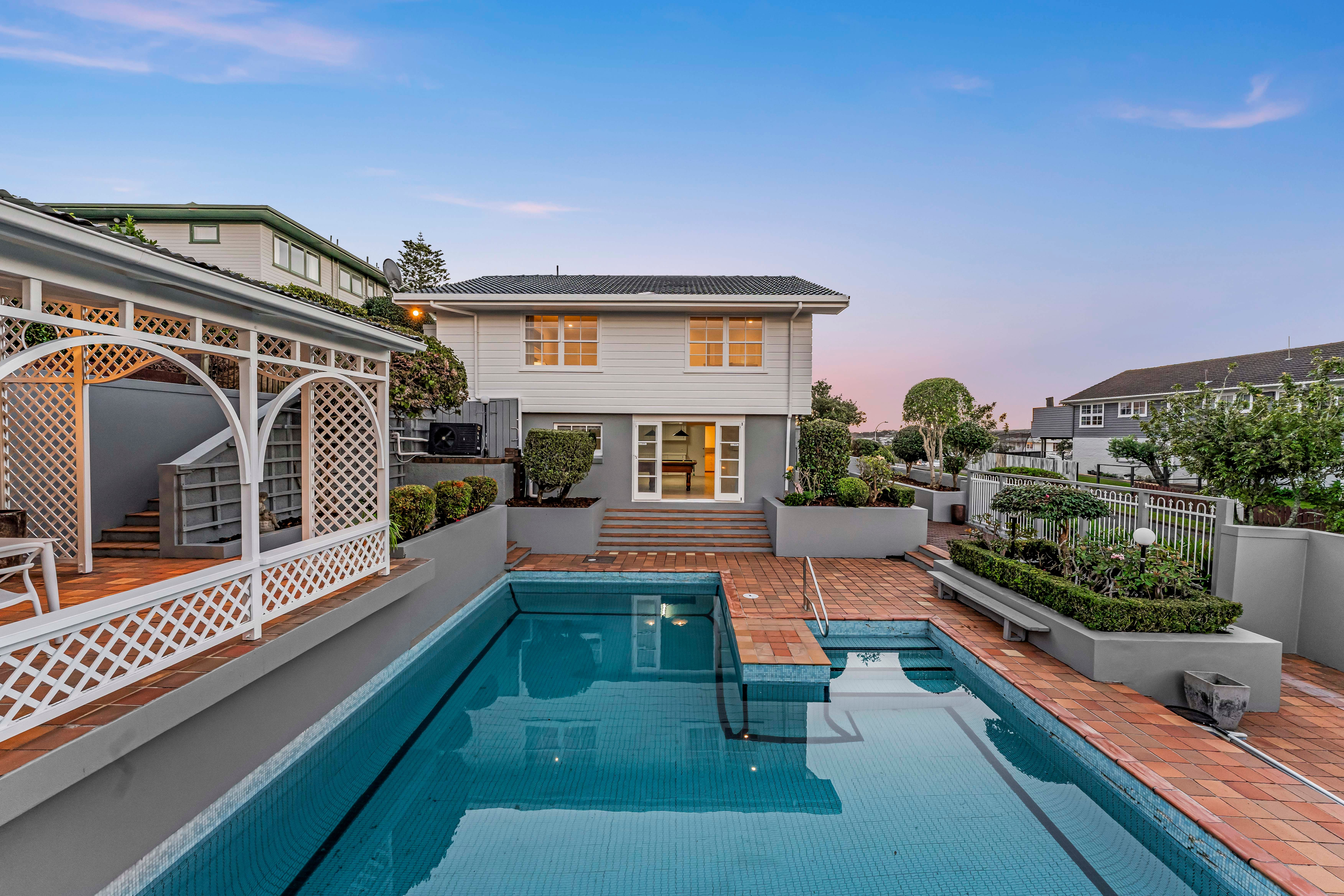 9 Worcester Road, Meadowbank, Auckland City